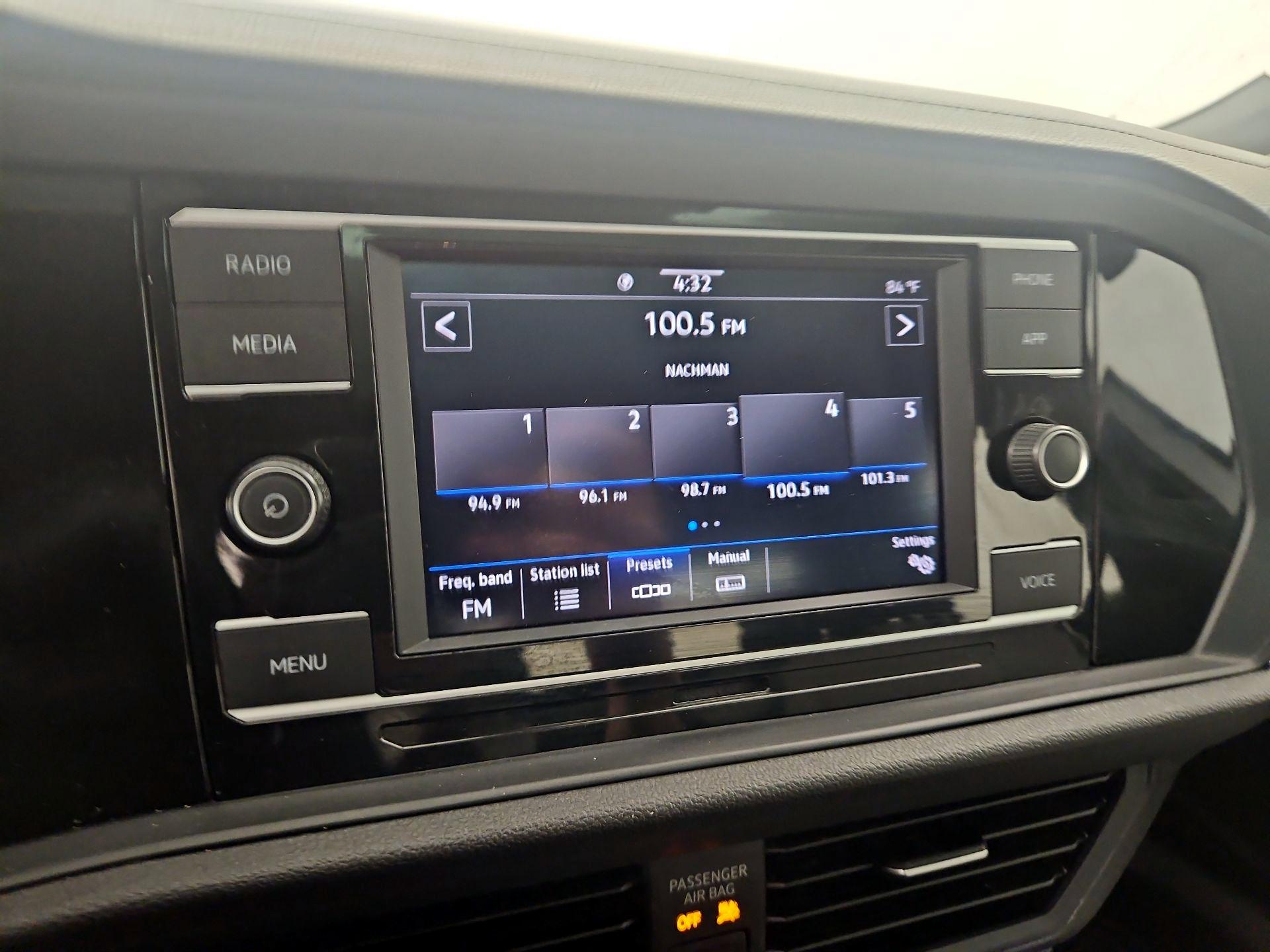 Thumbnail: 2021 Volkswagen Jetta - 15