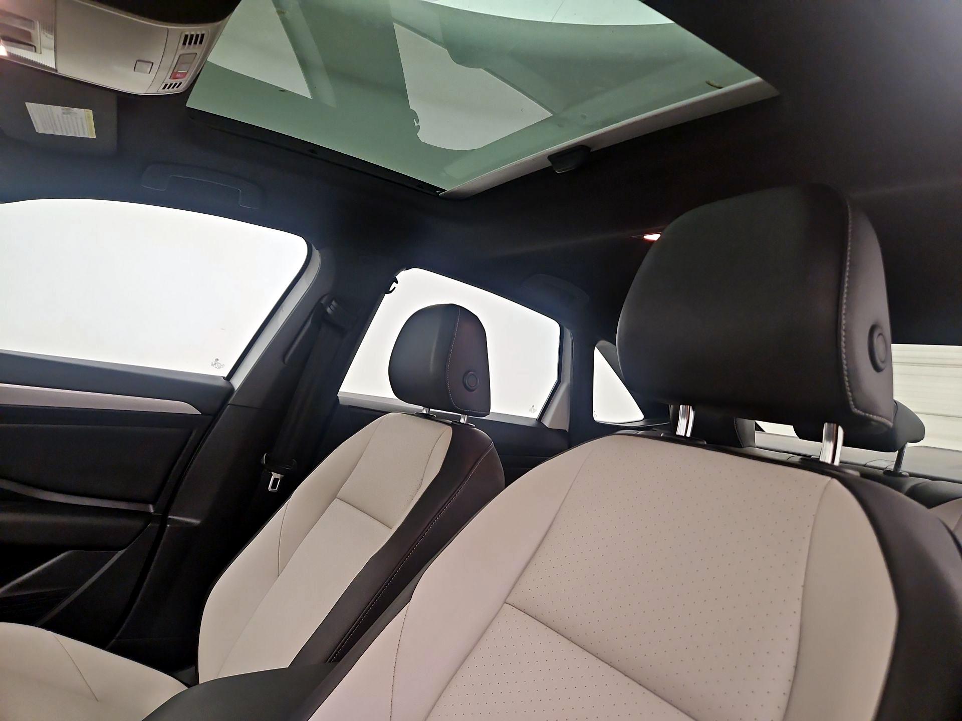 Thumbnail: 2021 Volkswagen Jetta - 19