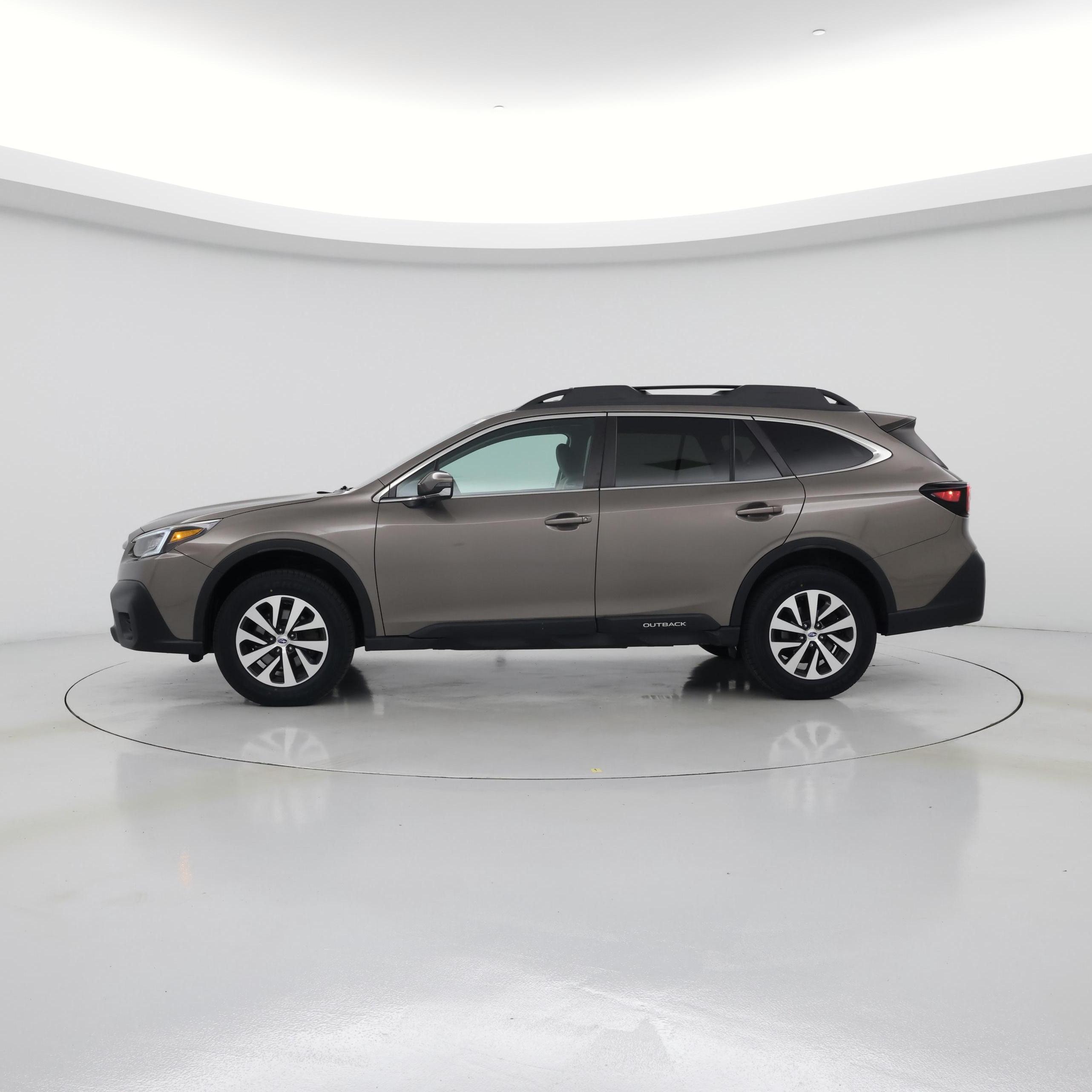 Thumbnail: 2021 Subaru Outback - 3