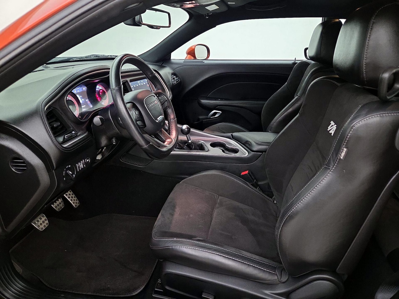 2022 Dodge Challenger R/T - Photo 12