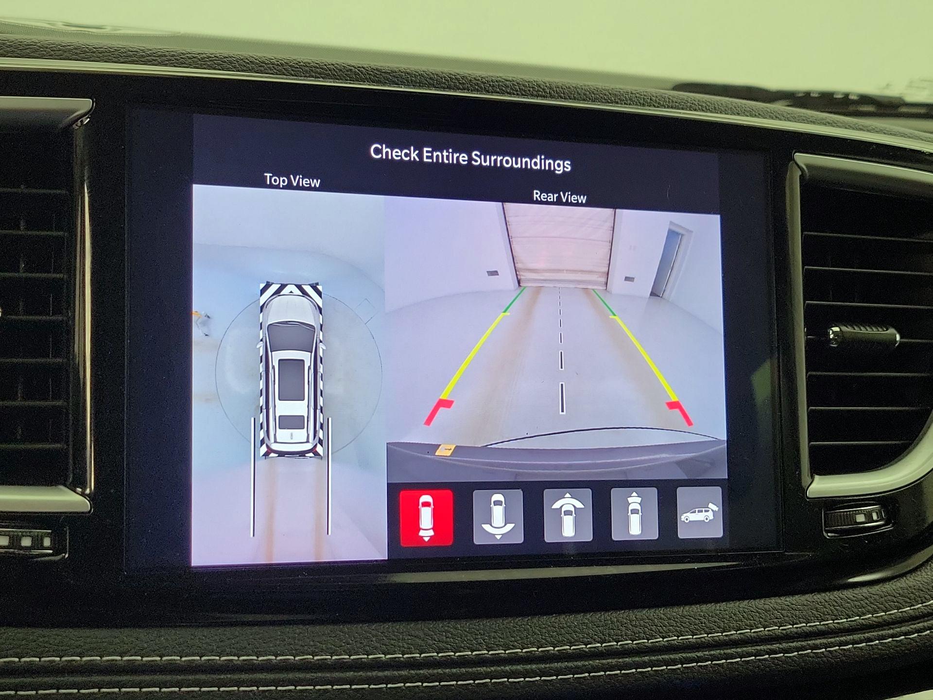 Thumbnail: 2023 Chrysler Pacifica - 15