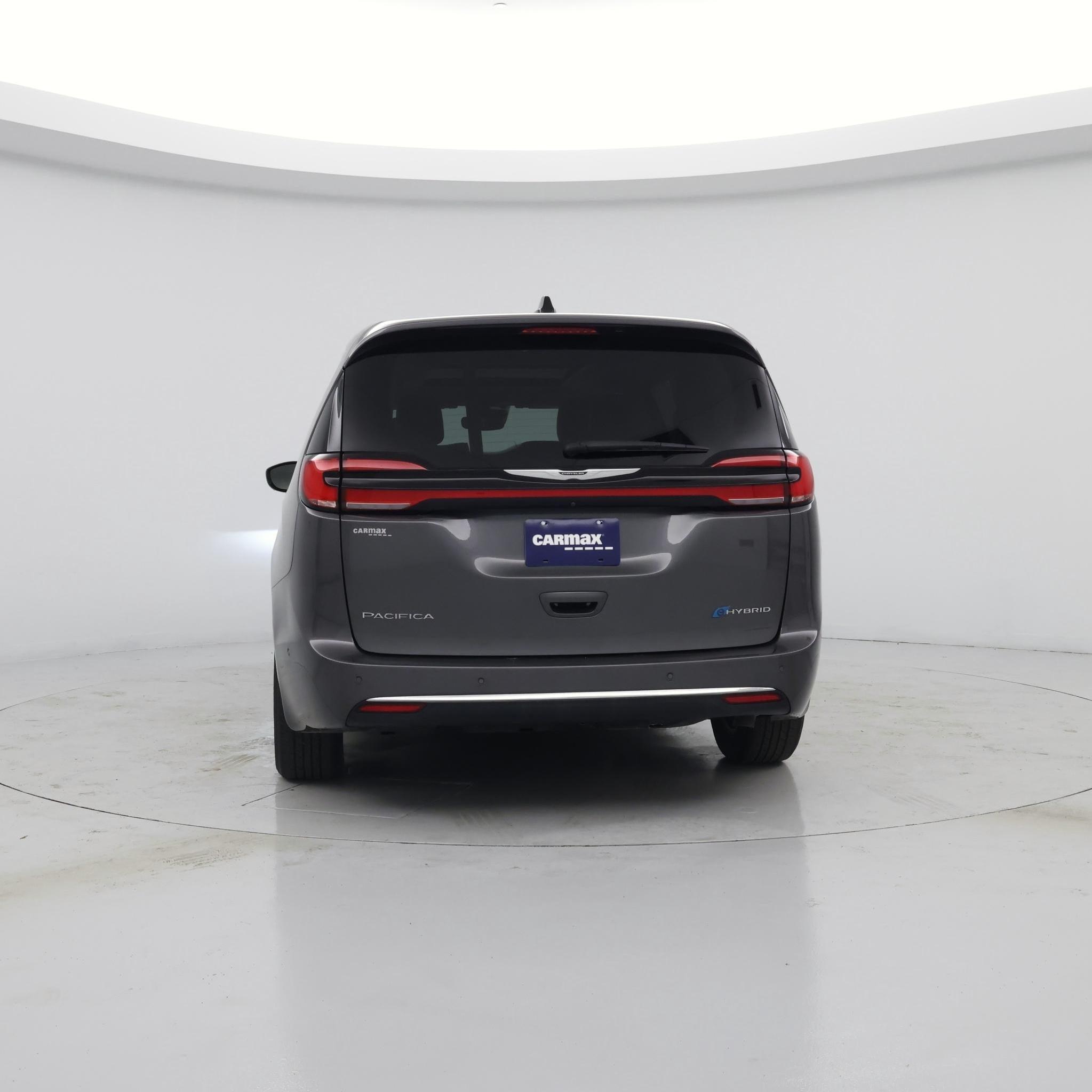 Thumbnail: 2023 Chrysler Pacifica - 6