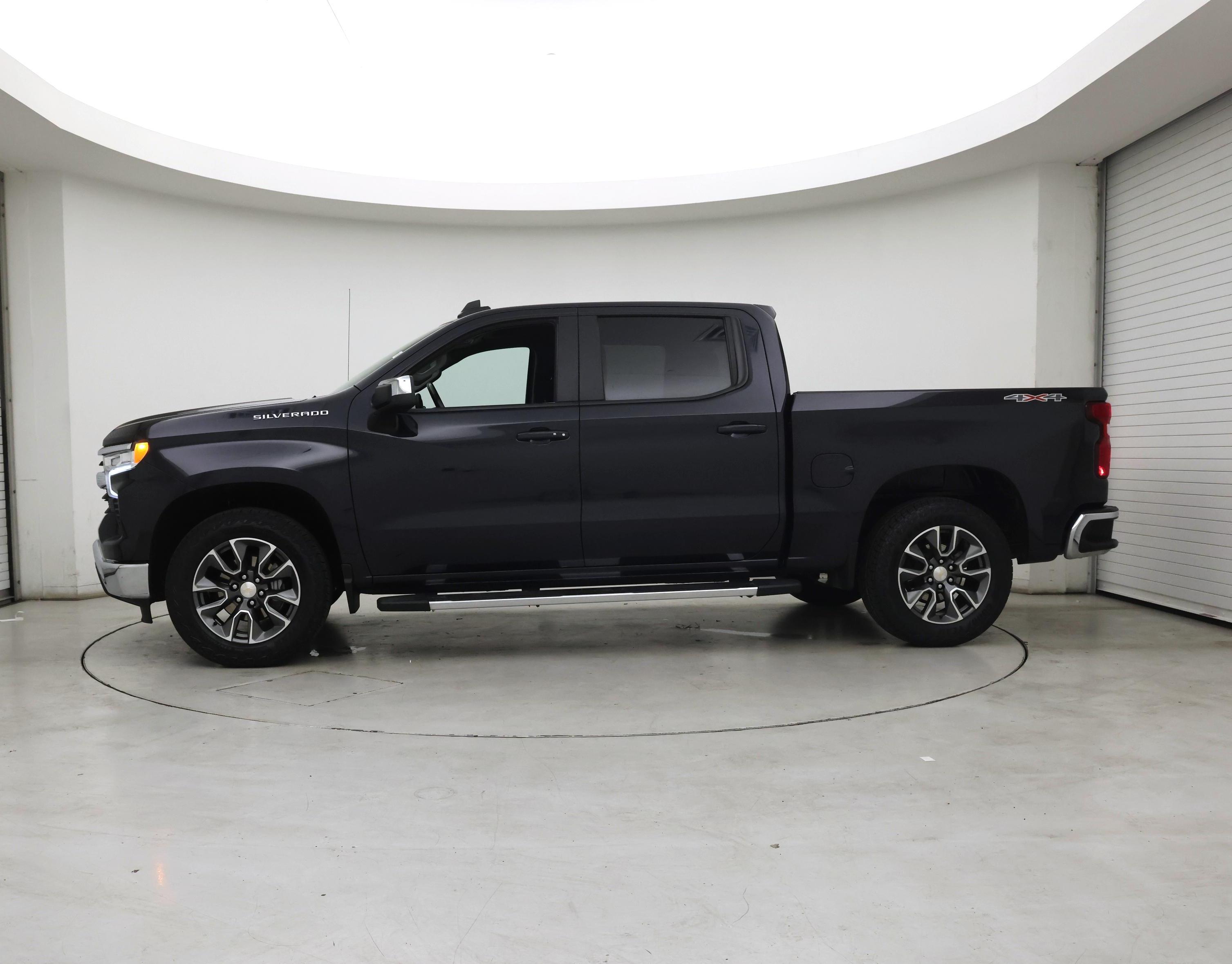 Thumbnail: 2023 Chevrolet Silverado 1500 - 3