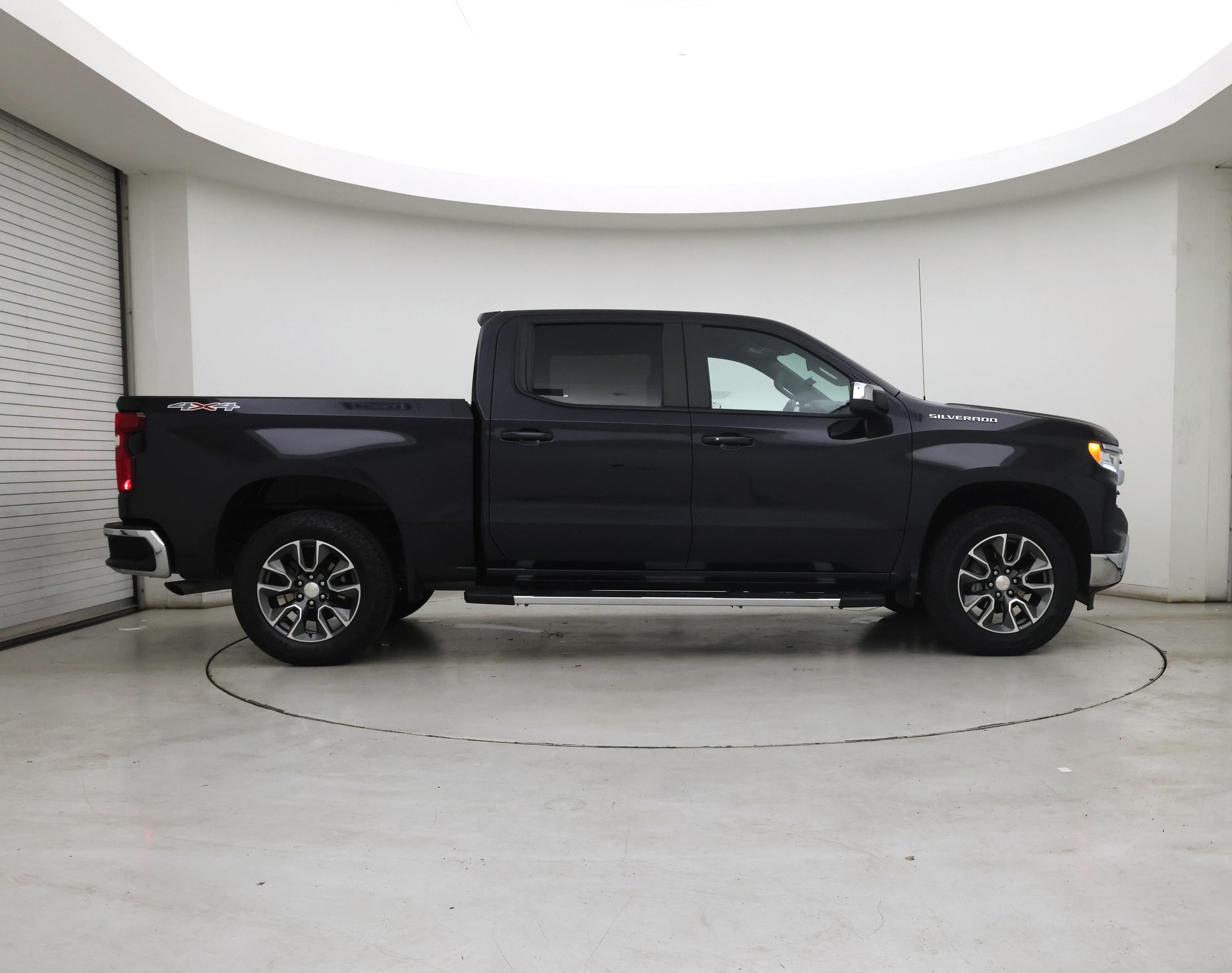 Thumbnail: 2023 Chevrolet Silverado 1500 - 7