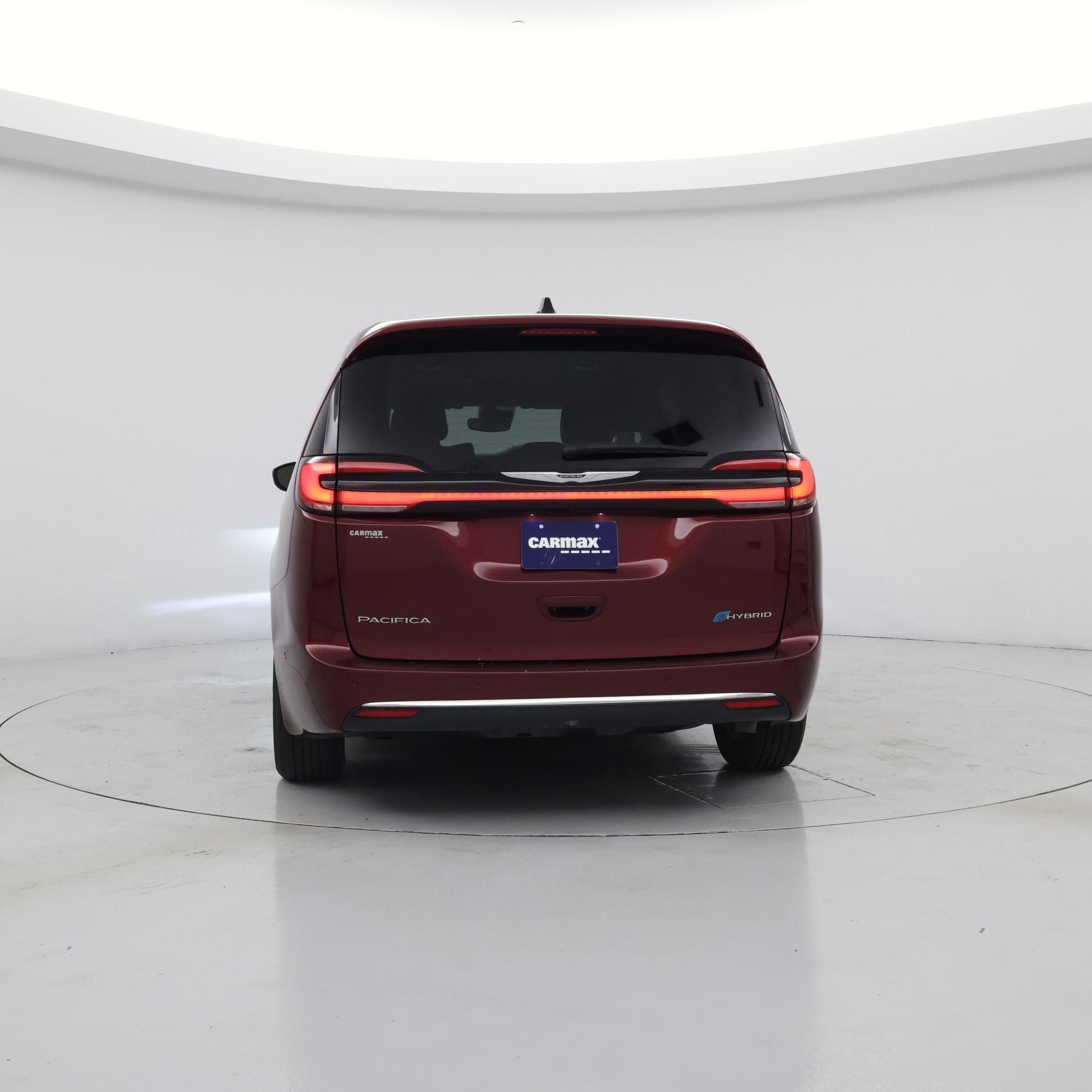 Thumbnail: 2023 Chrysler Pacifica - 6