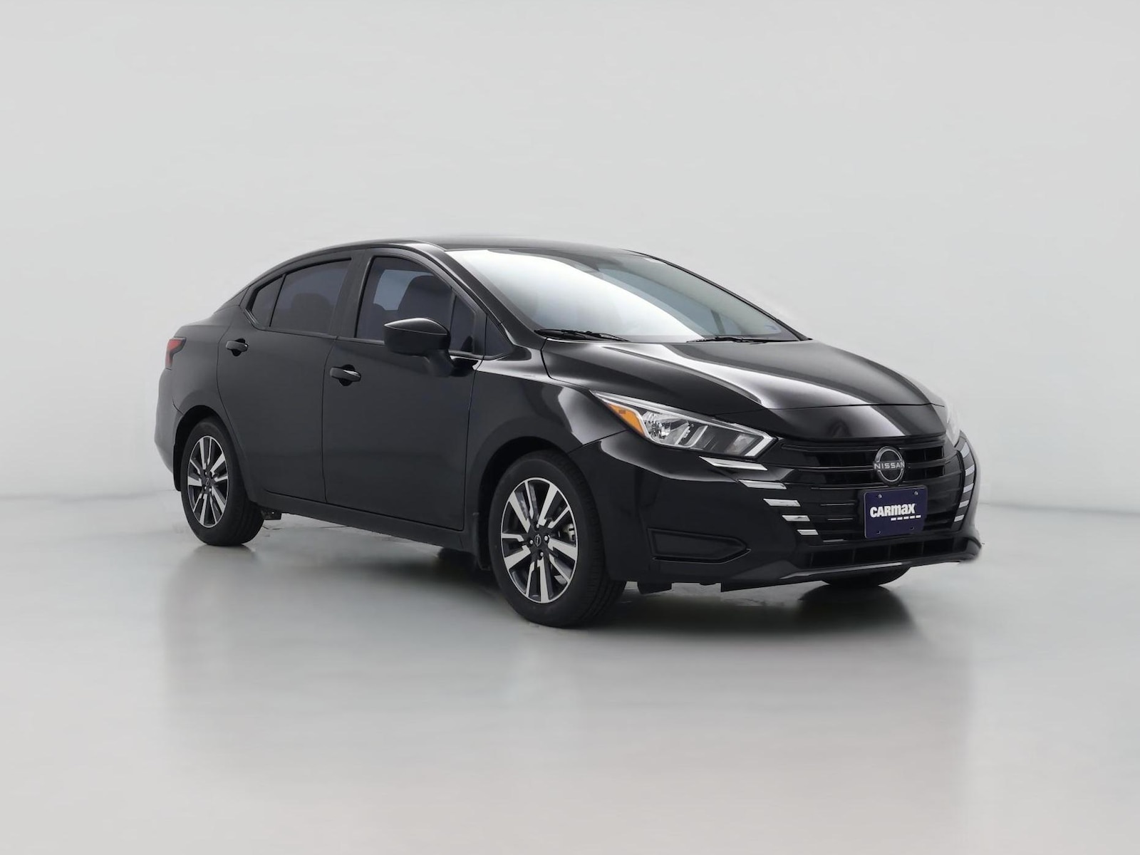2023 Nissan Versa Sedan SV
