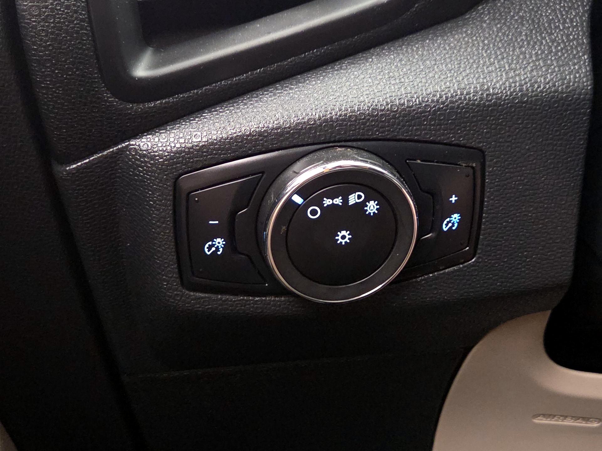 Thumbnail: 2021 Ford EcoSport - 13