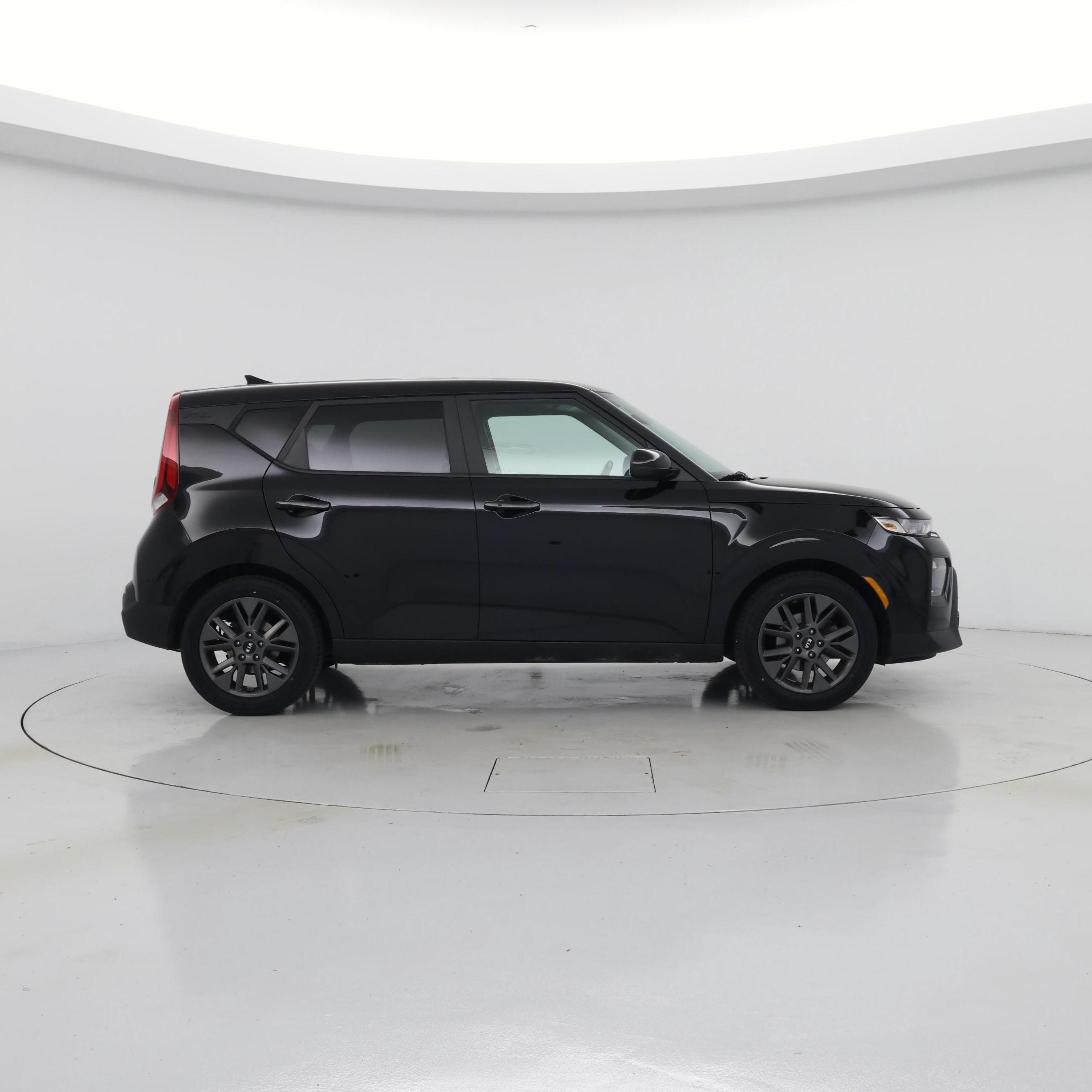 Thumbnail: 2021 Kia Soul - 7