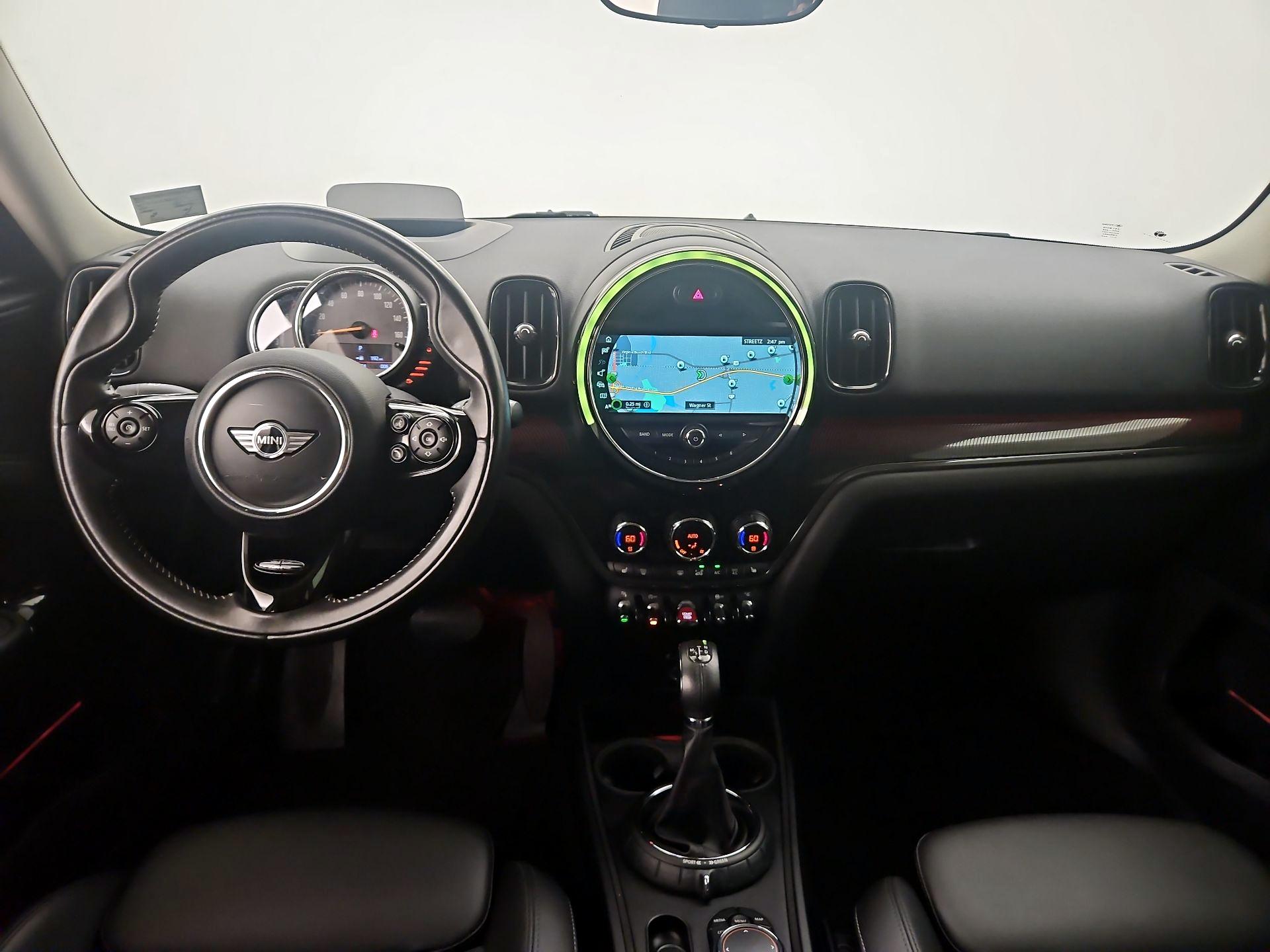 Thumbnail: 2017 MINI Cooper Countryman - 9