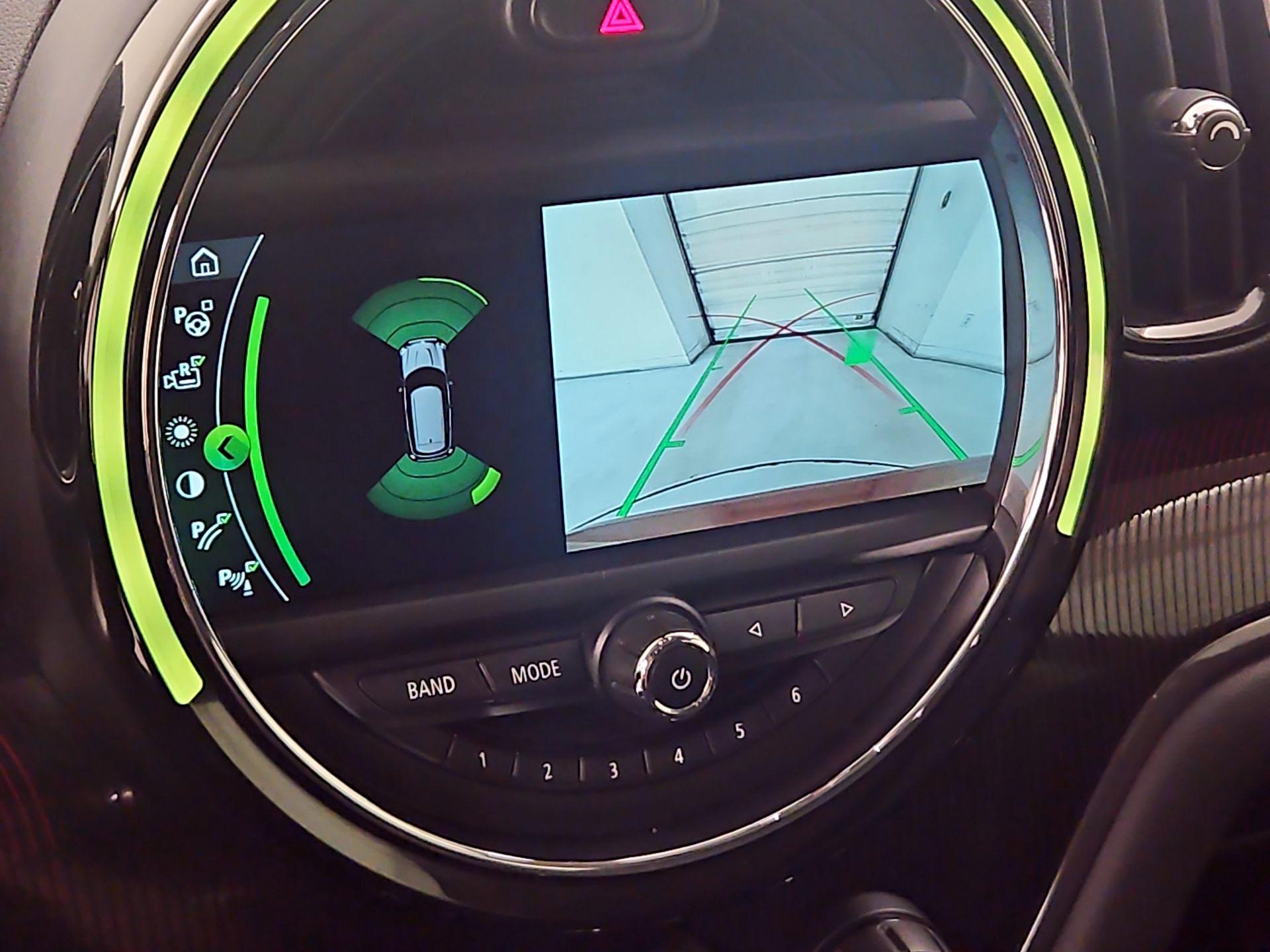 Thumbnail: 2017 MINI Cooper Countryman - 15