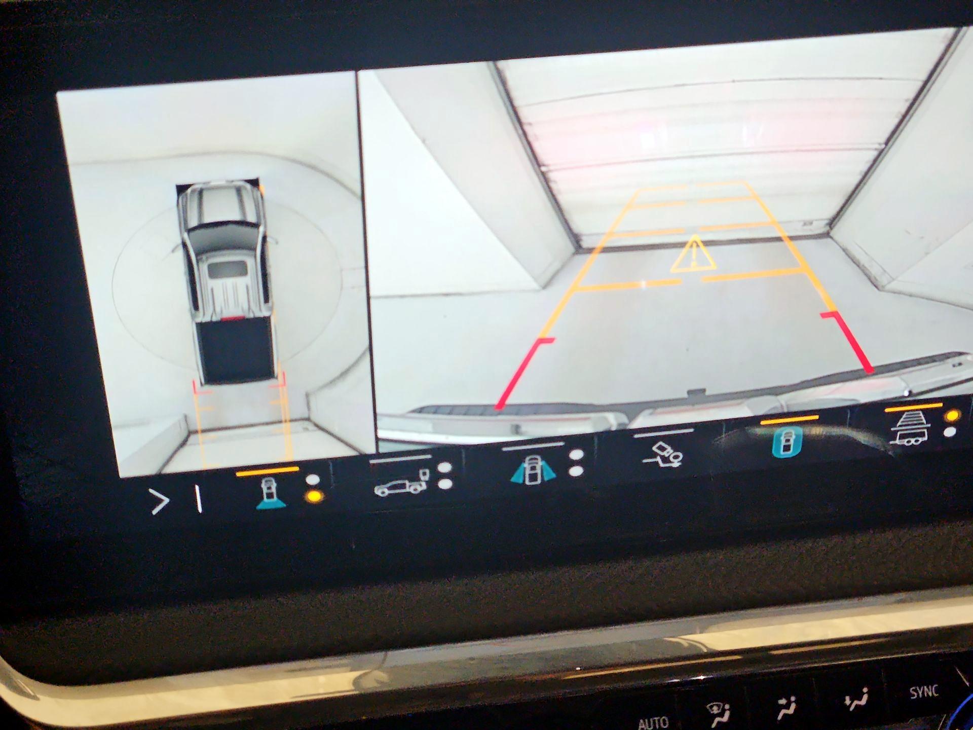 Thumbnail: 2023 GMC Sierra 1500 - 15