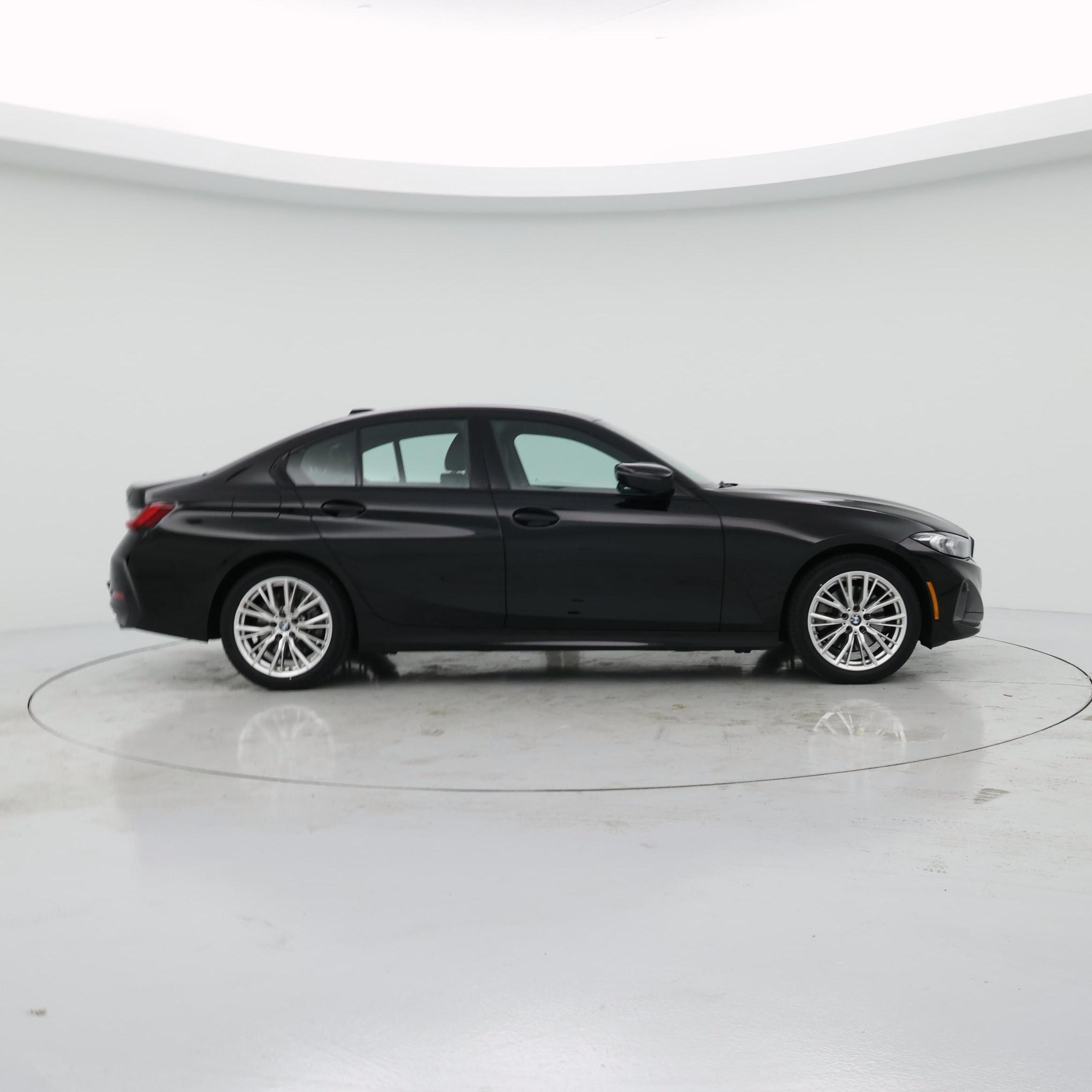 Thumbnail: 2023 BMW 3 Series - 7