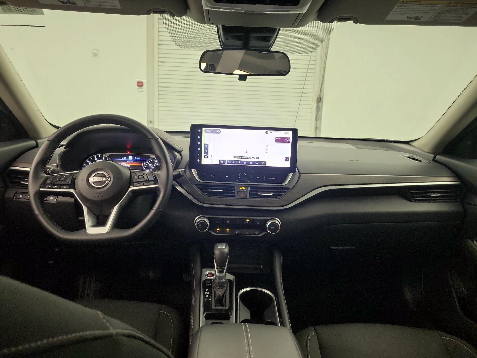 Thumbnail: 2023 Nissan Altima - 9