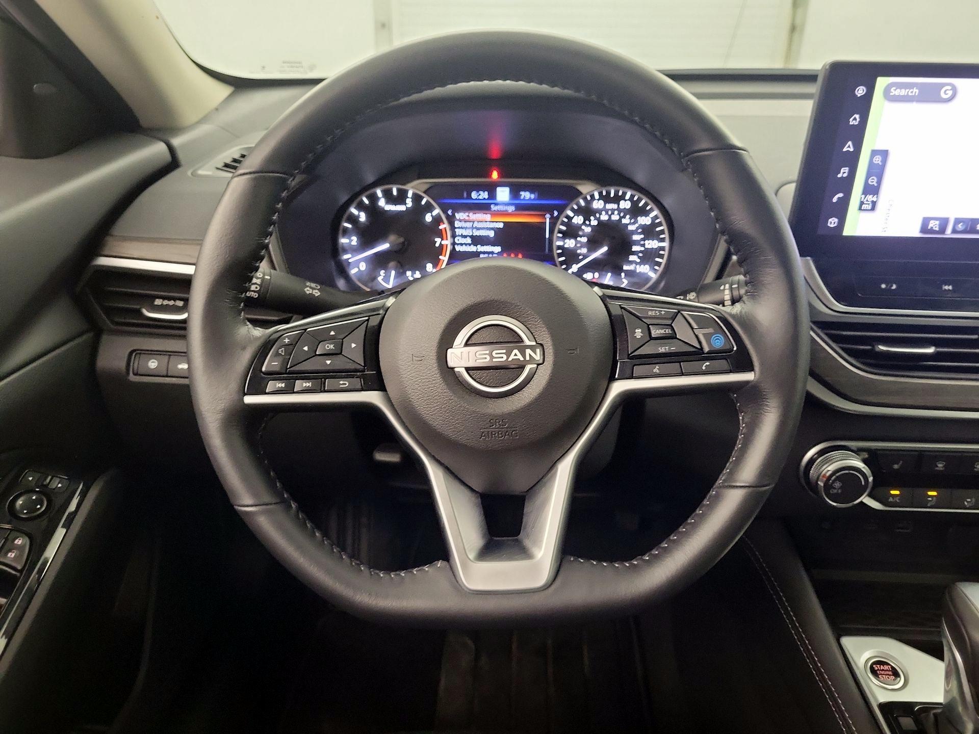 Thumbnail: 2023 Nissan Altima - 10