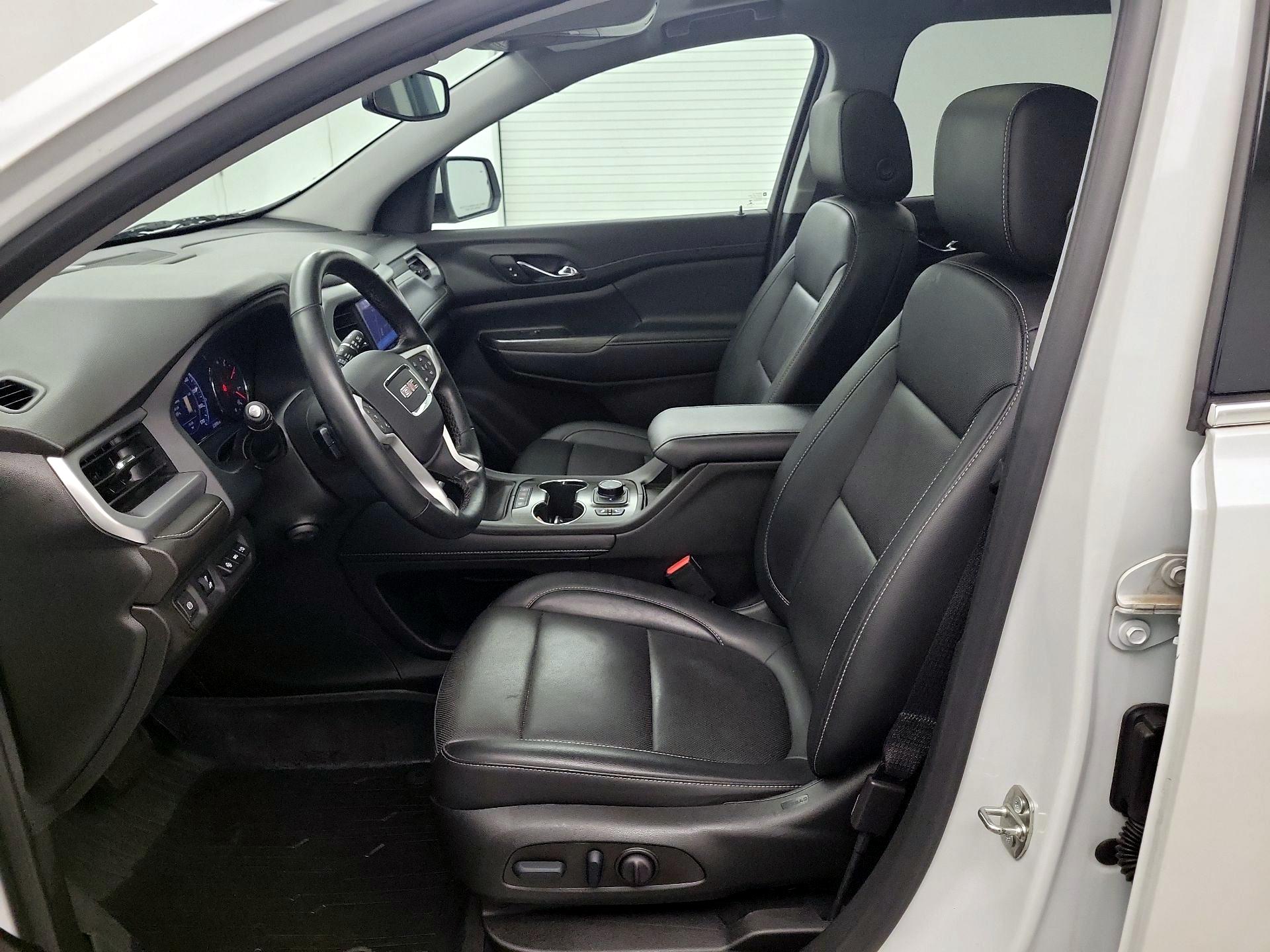 Thumbnail: 2023 GMC Acadia - 11