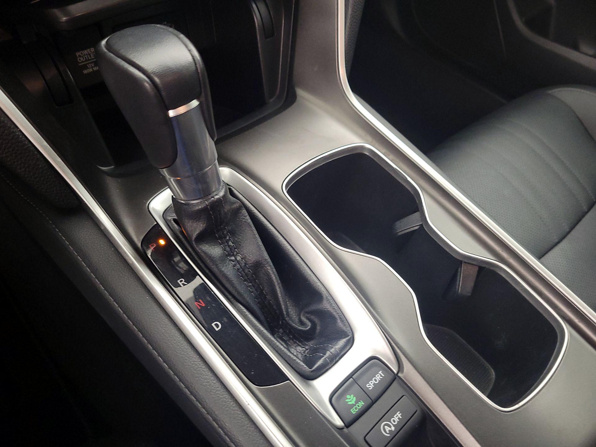 Thumbnail: 2022 Honda Accord - 17