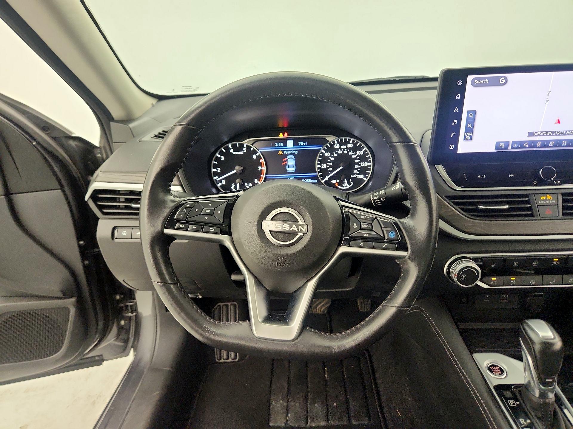 Thumbnail: 2023 Nissan Altima - 10