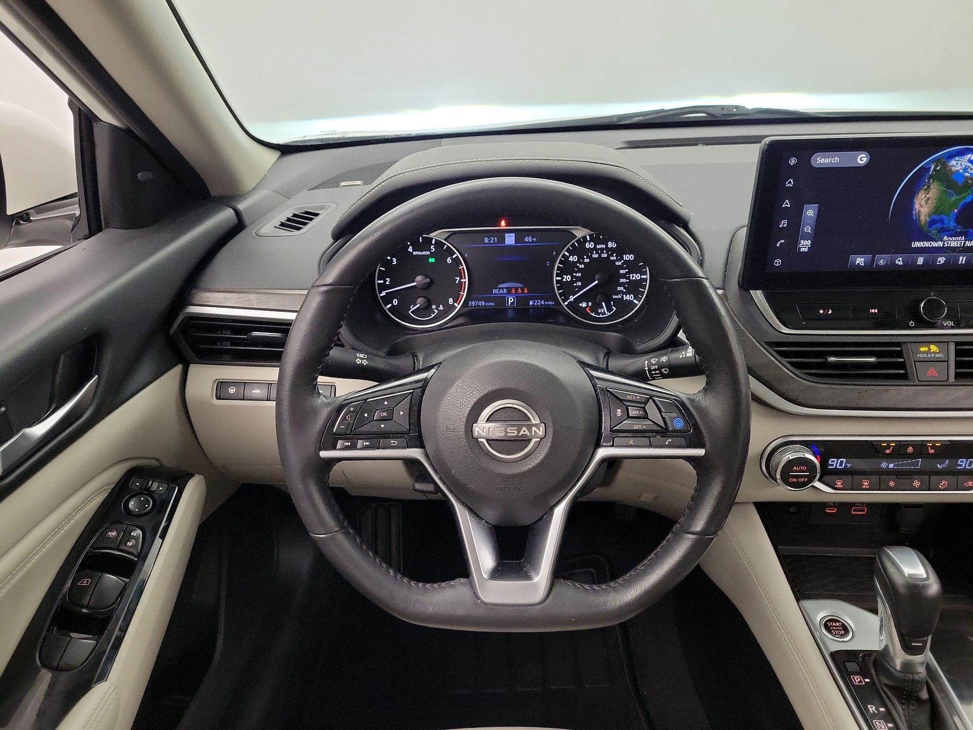 Thumbnail: 2023 Nissan Altima - 10