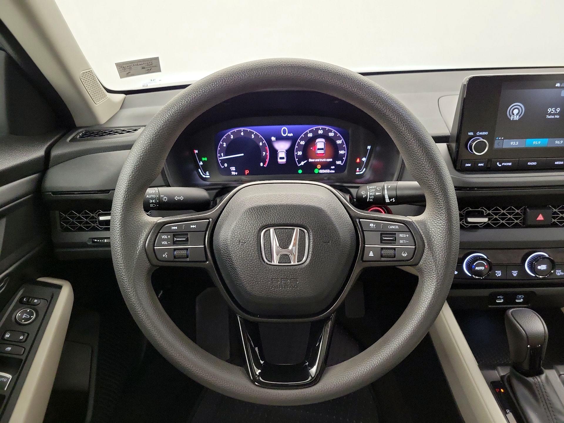 Thumbnail: 2024 Honda Accord - 10