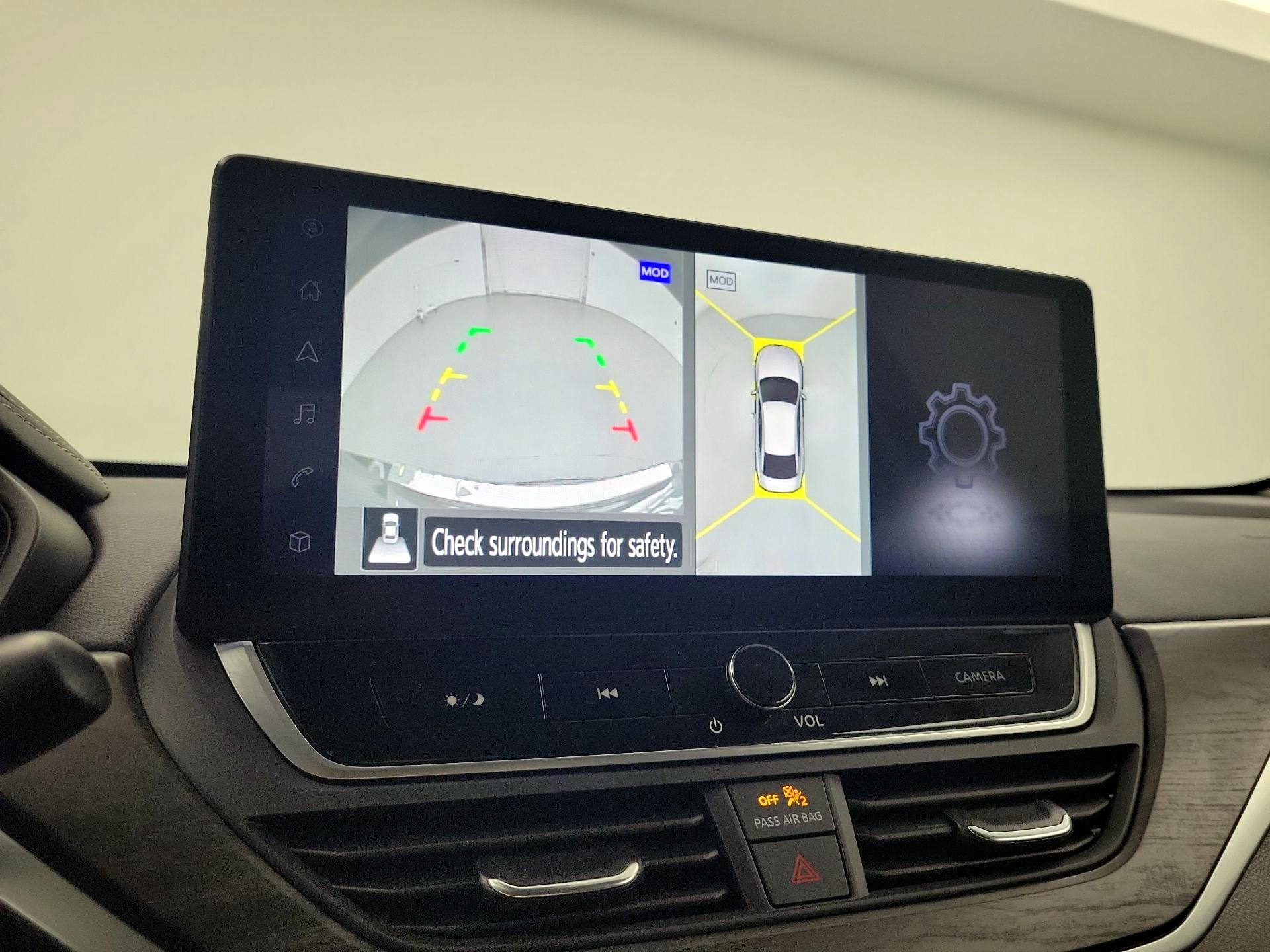 Thumbnail: 2023 Nissan Altima - 15