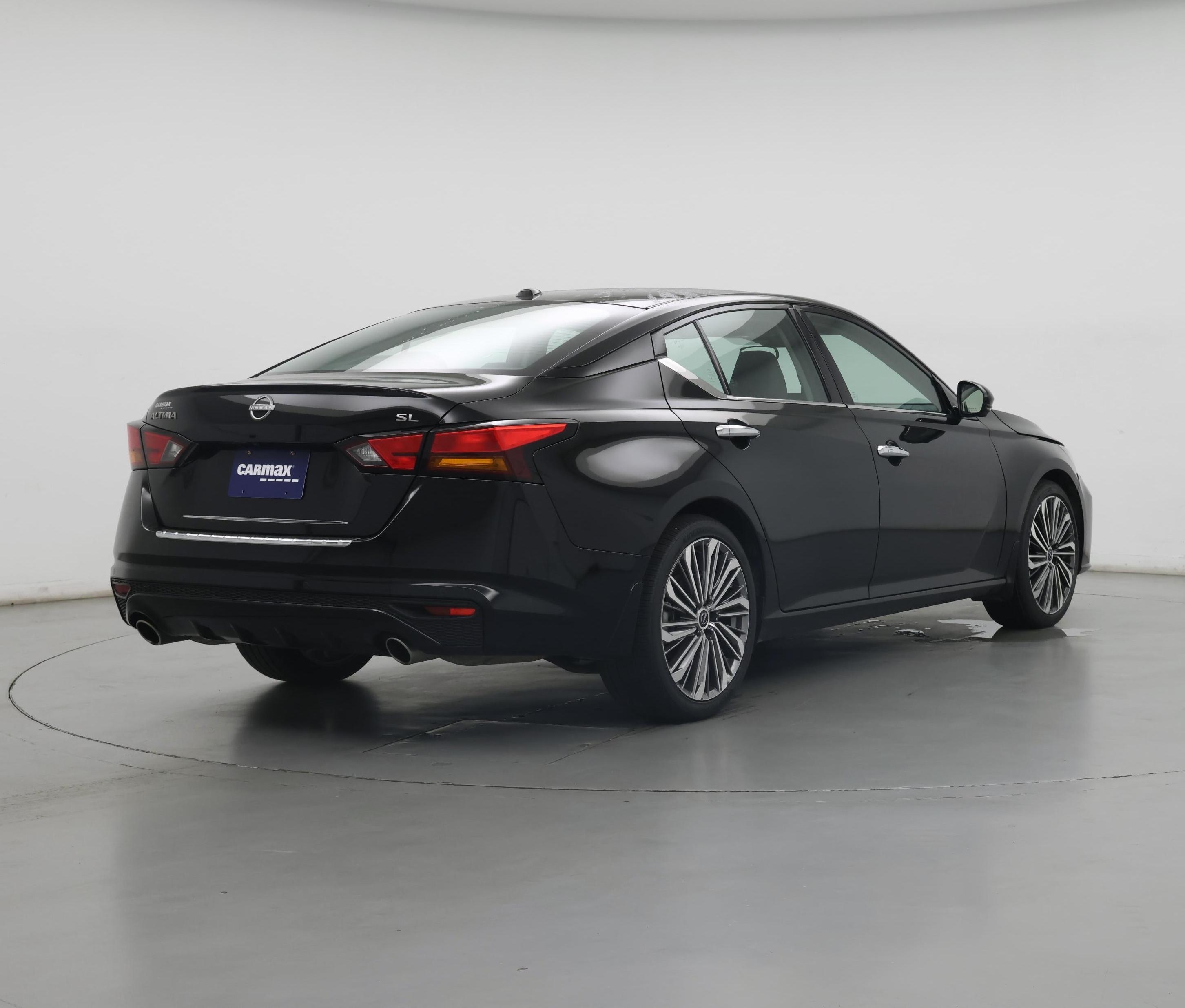 Thumbnail: 2023 Nissan Altima - 8