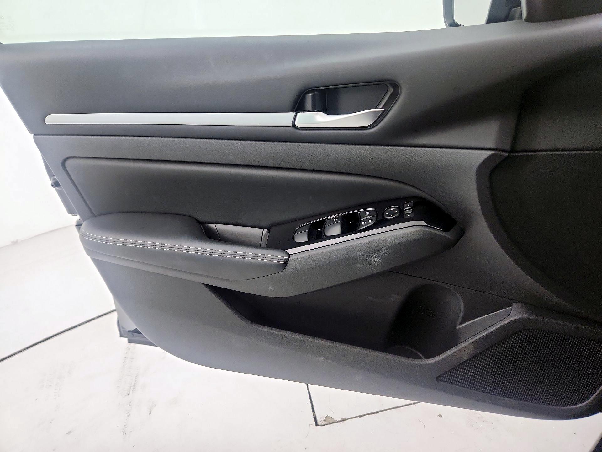 Thumbnail: 2023 Nissan Altima - 12