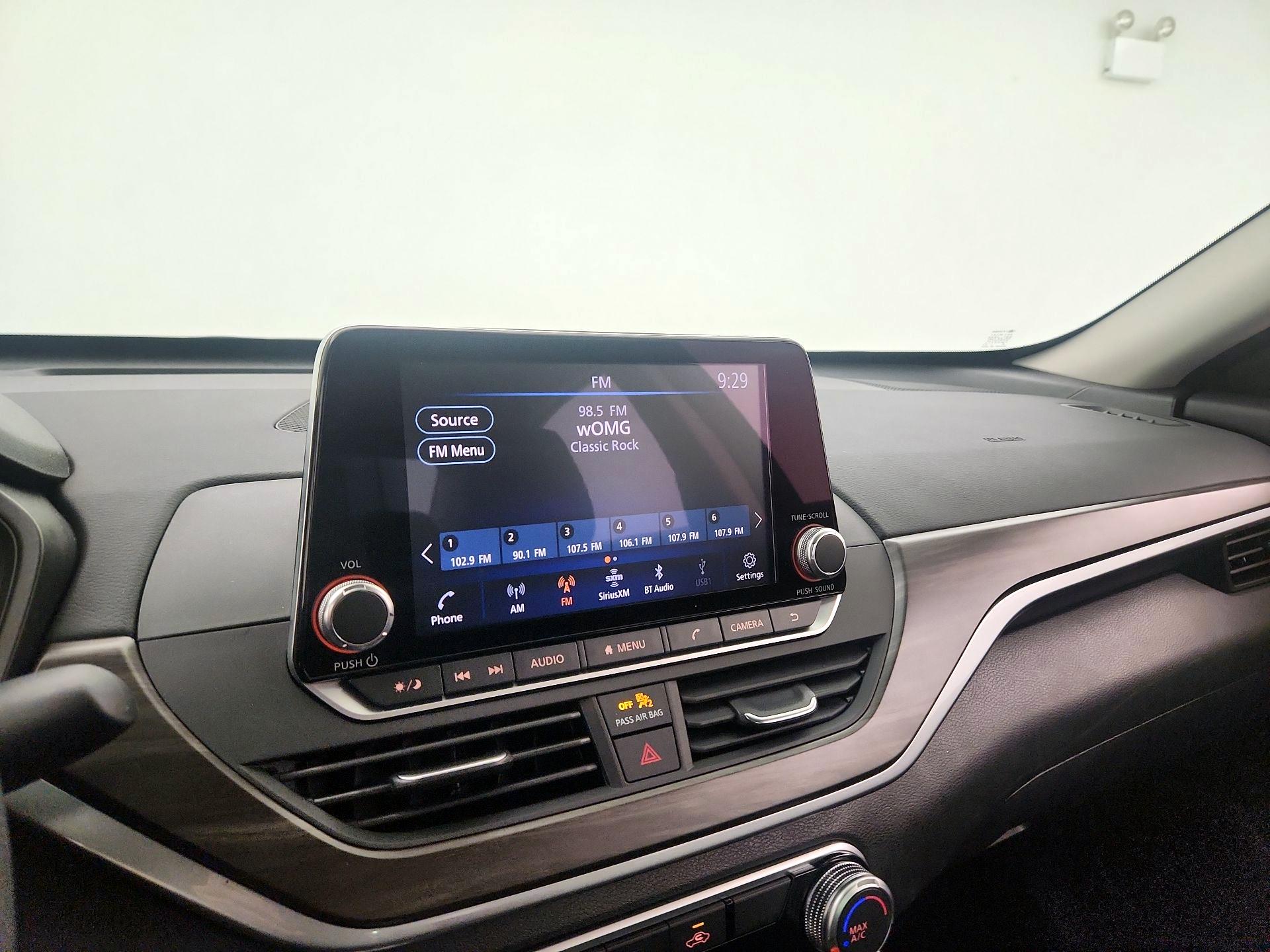 Thumbnail: 2023 Nissan Altima - 15