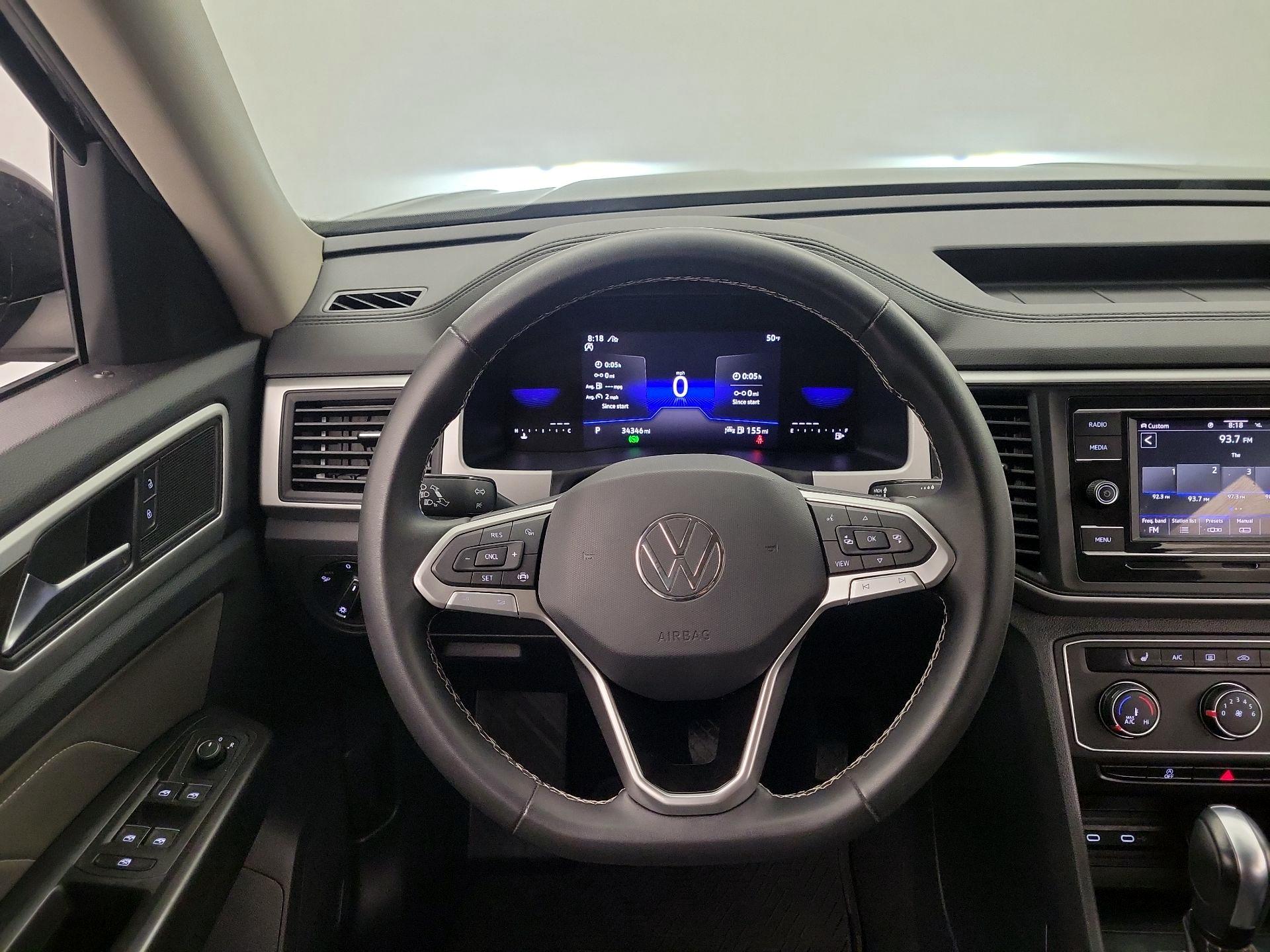 Thumbnail: 2023 Volkswagen Atlas - 10