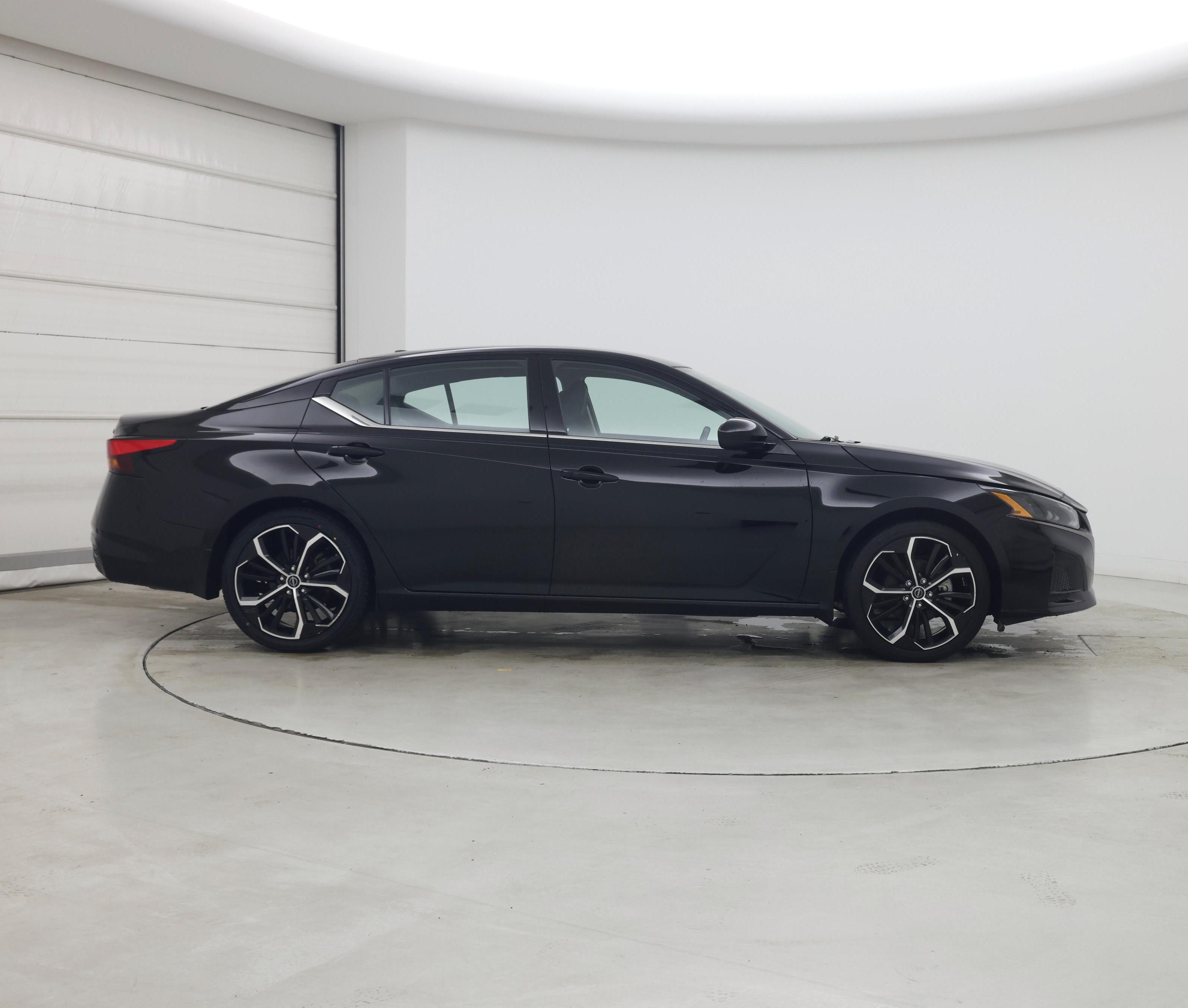 Thumbnail: 2024 Nissan Altima - 7