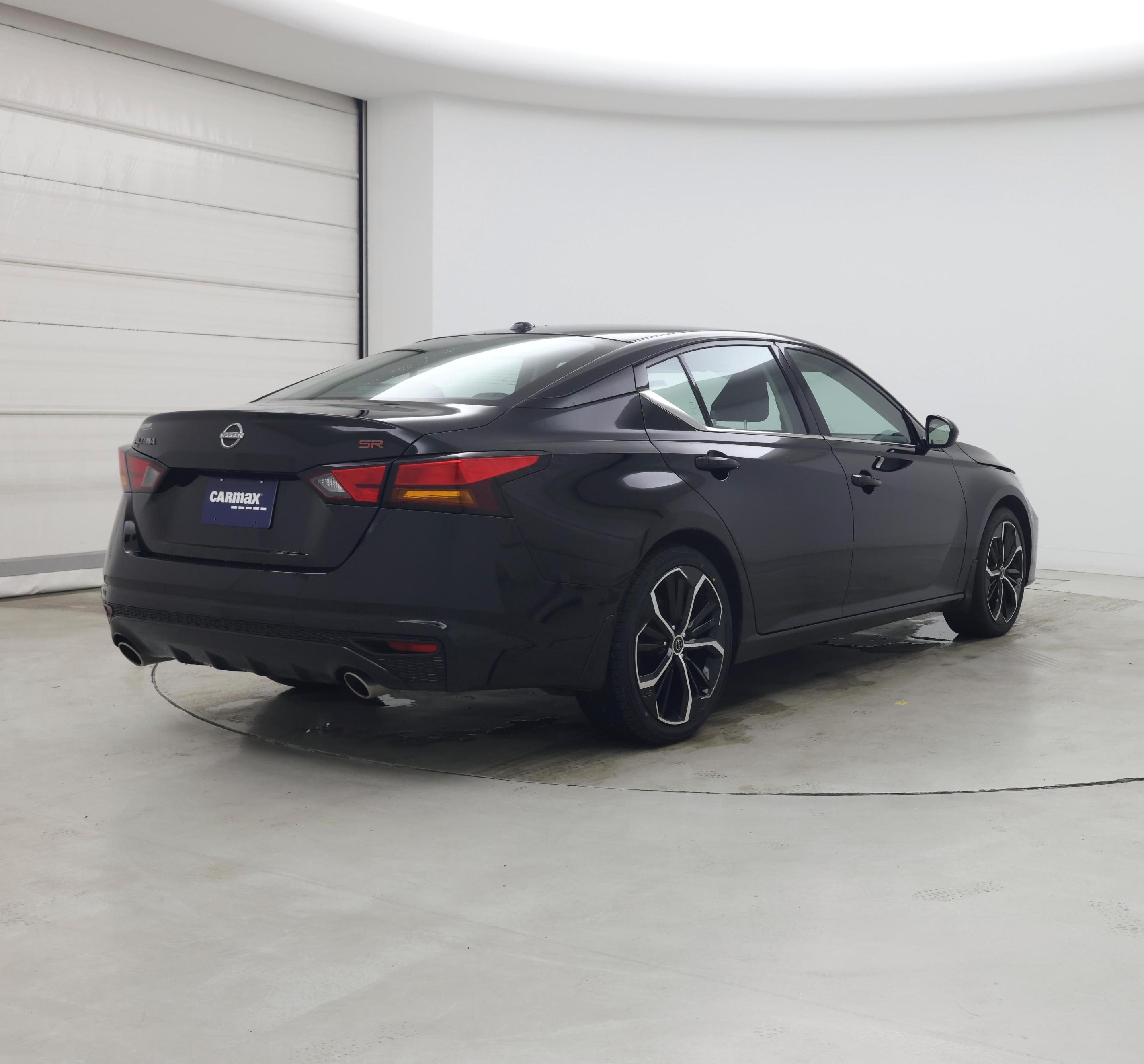 Thumbnail: 2024 Nissan Altima - 8