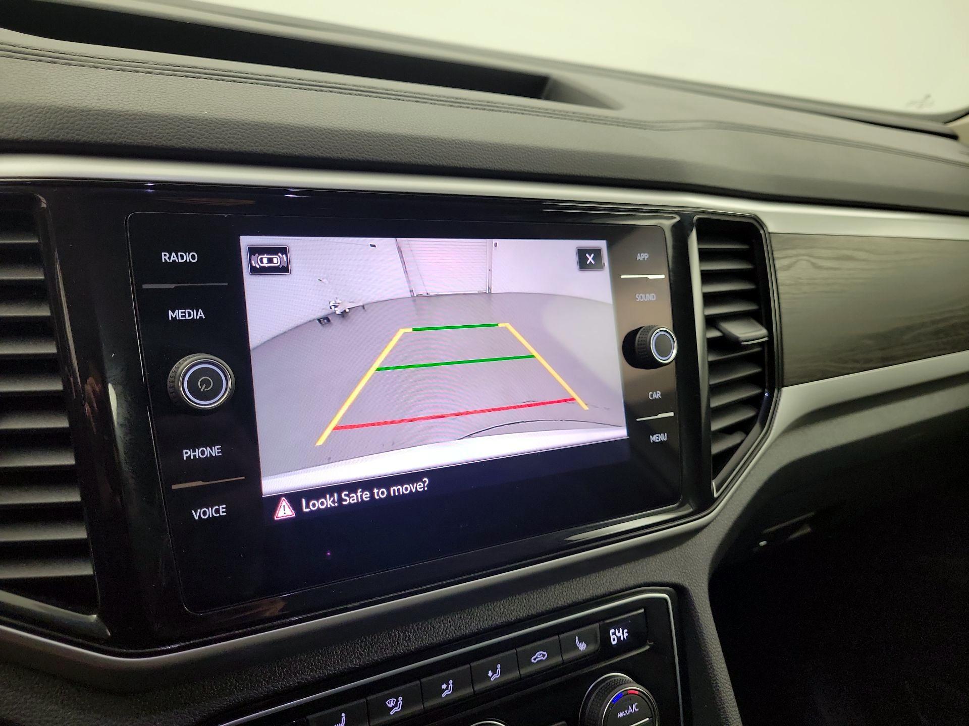 Thumbnail: 2023 Volkswagen Atlas - 14