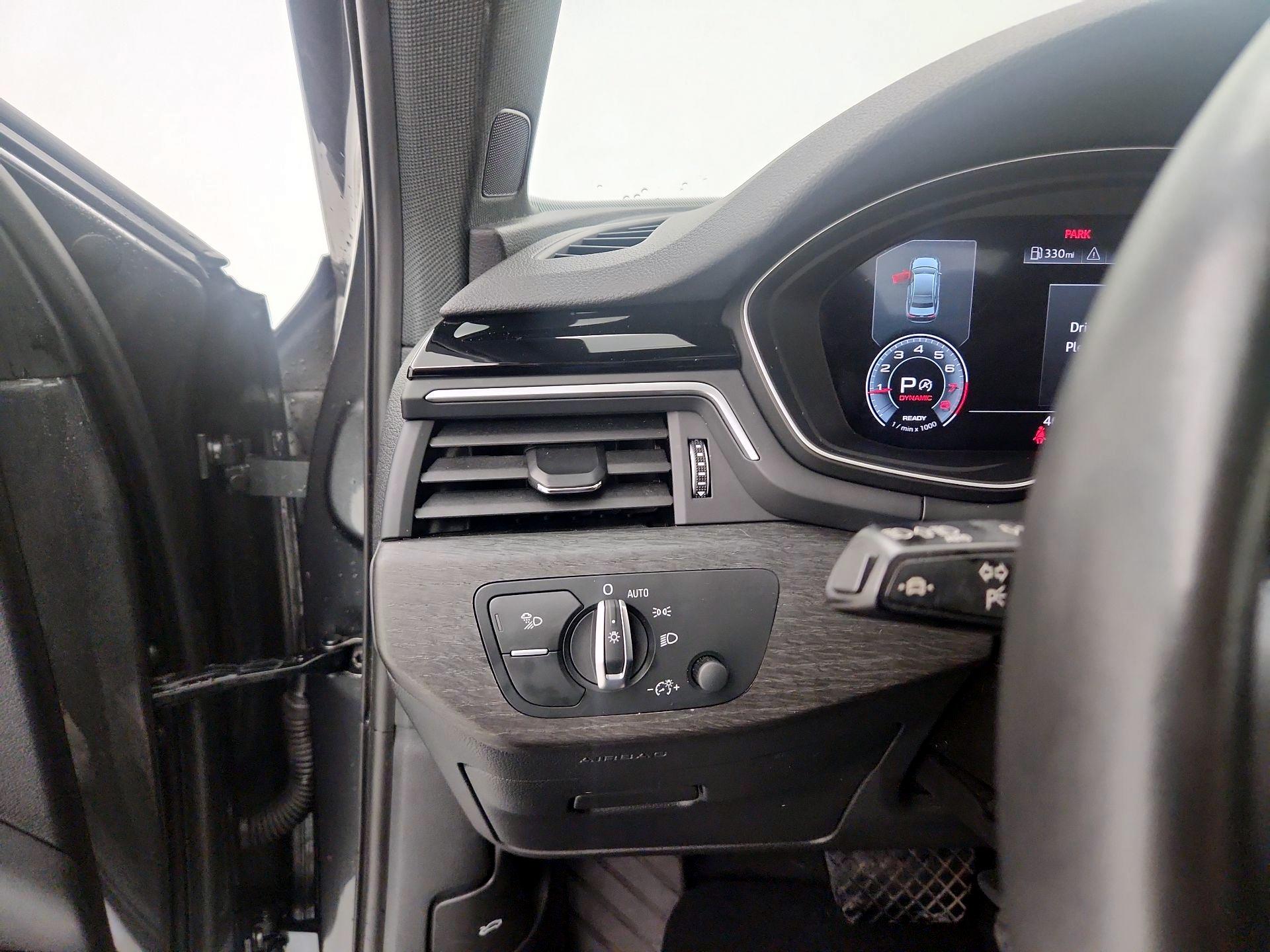 Thumbnail: 2023 Audi A4 - 13