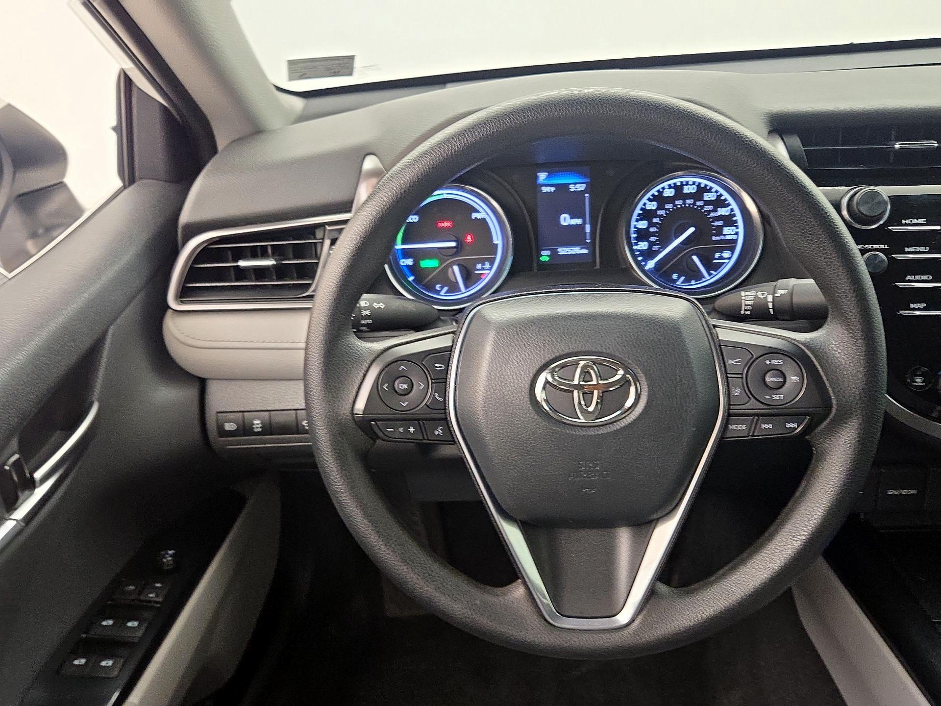 Thumbnail: 2020 Toyota Camry - 10