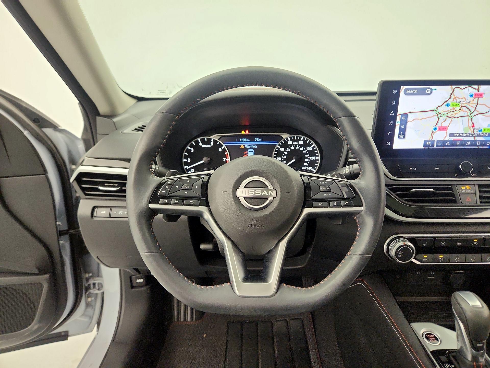 Thumbnail: 2023 Nissan Altima - 10