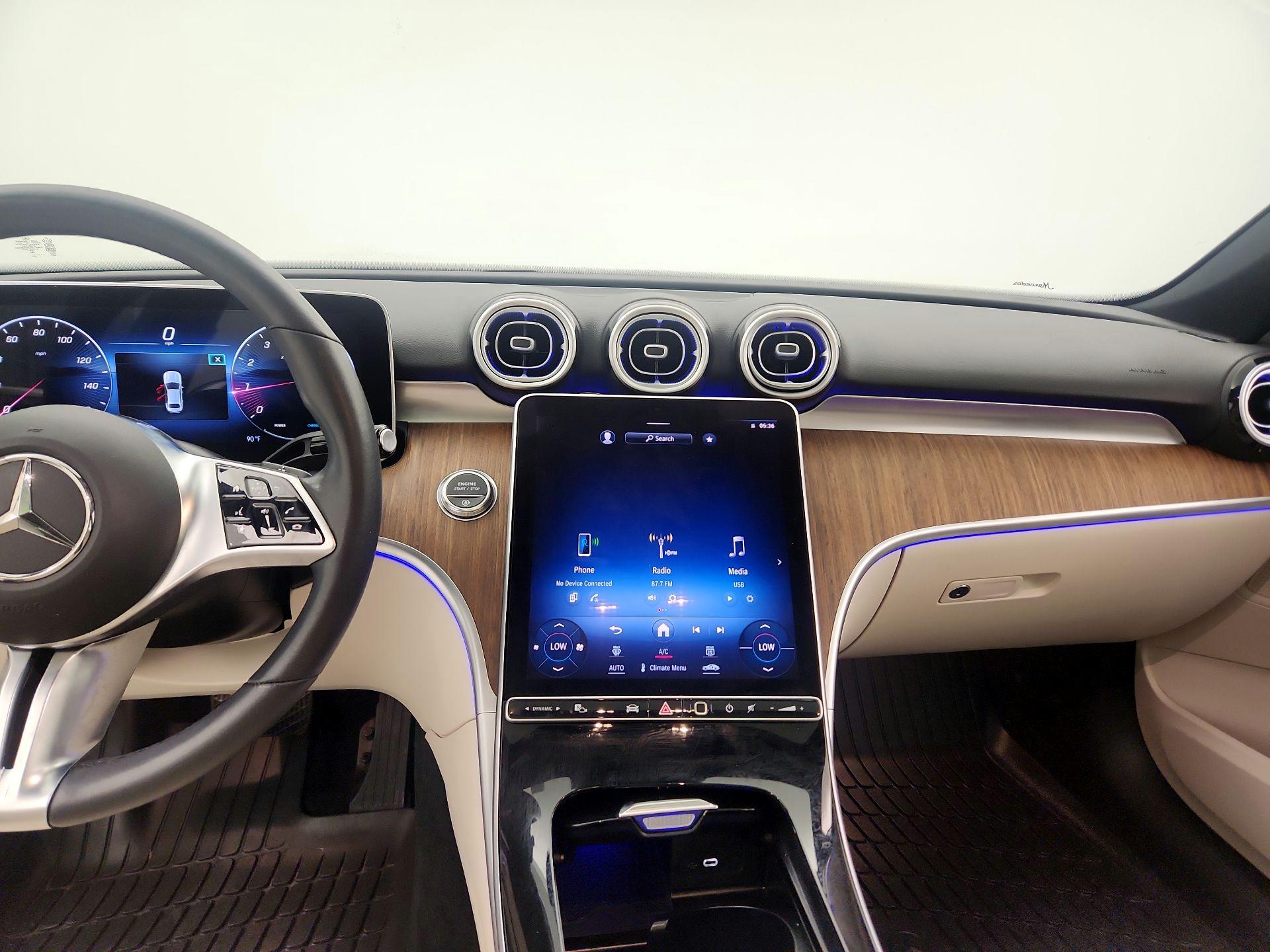 Thumbnail: 2023 Mercedes-Benz C-Class - 9