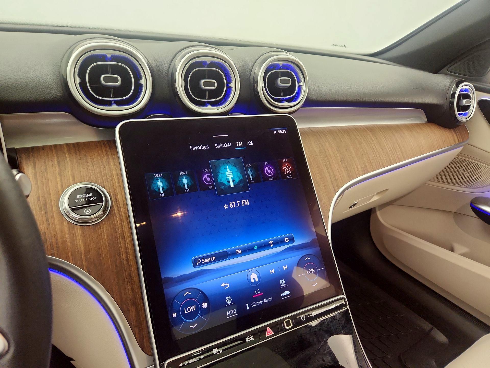 Thumbnail: 2023 Mercedes-Benz C-Class - 15