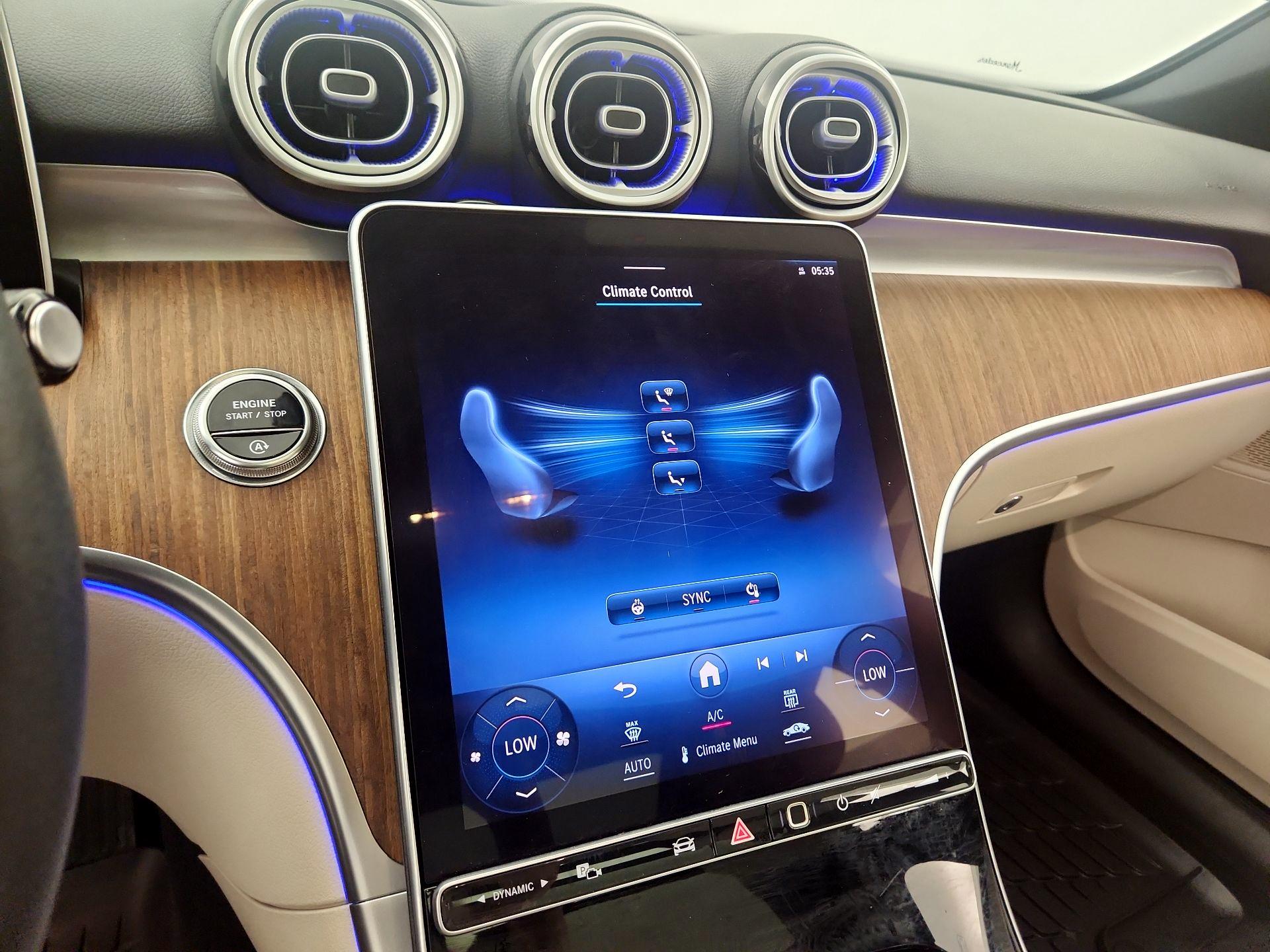 Thumbnail: 2023 Mercedes-Benz C-Class - 16