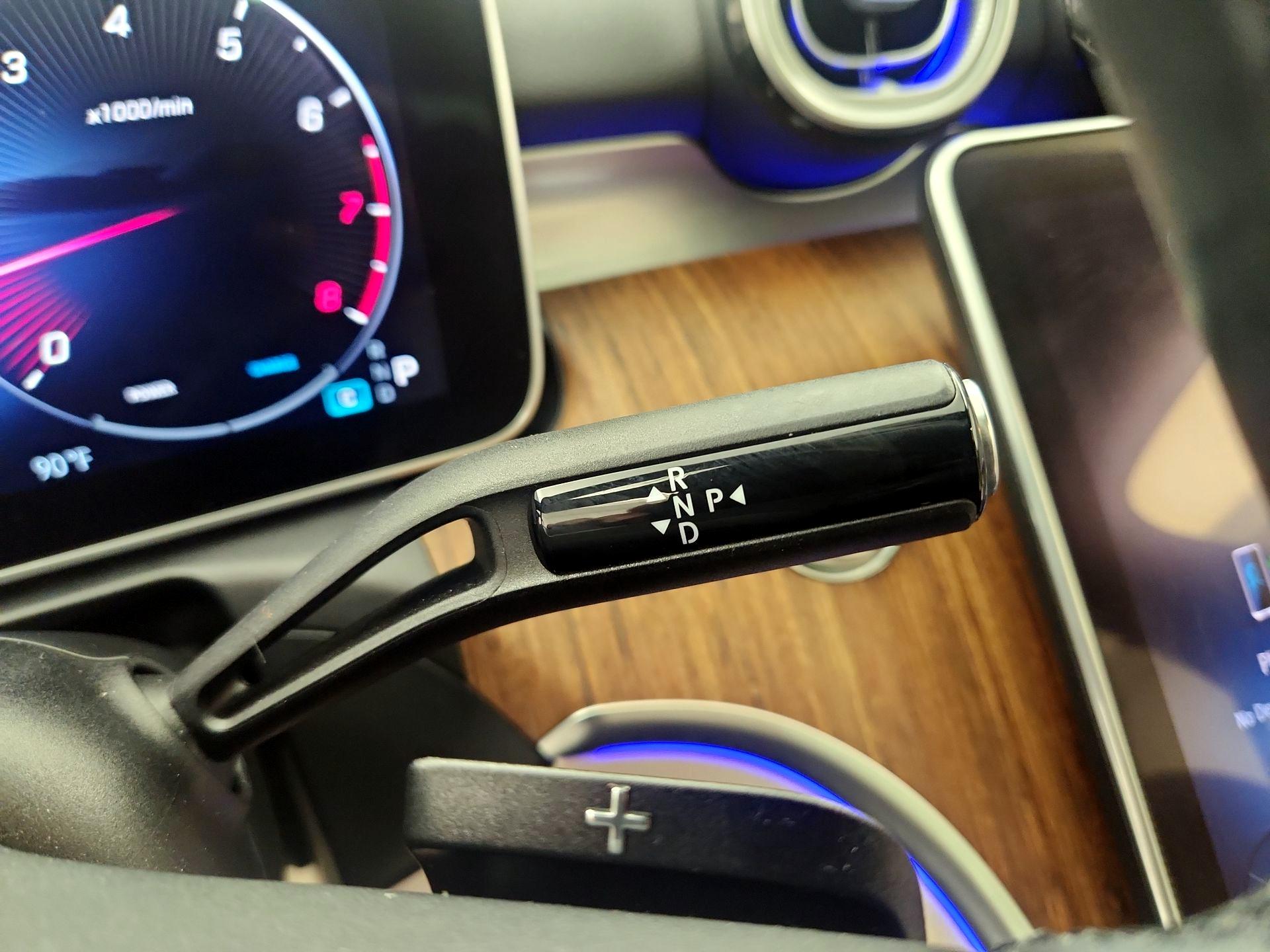 Thumbnail: 2023 Mercedes-Benz C-Class - 17