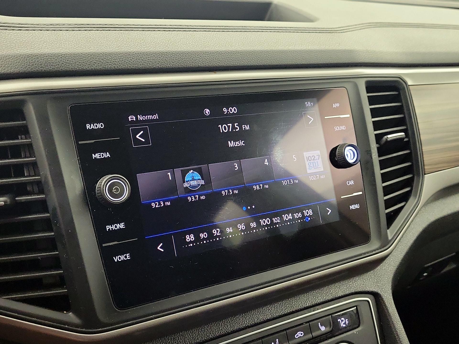 Thumbnail: 2021 Volkswagen Atlas - 15