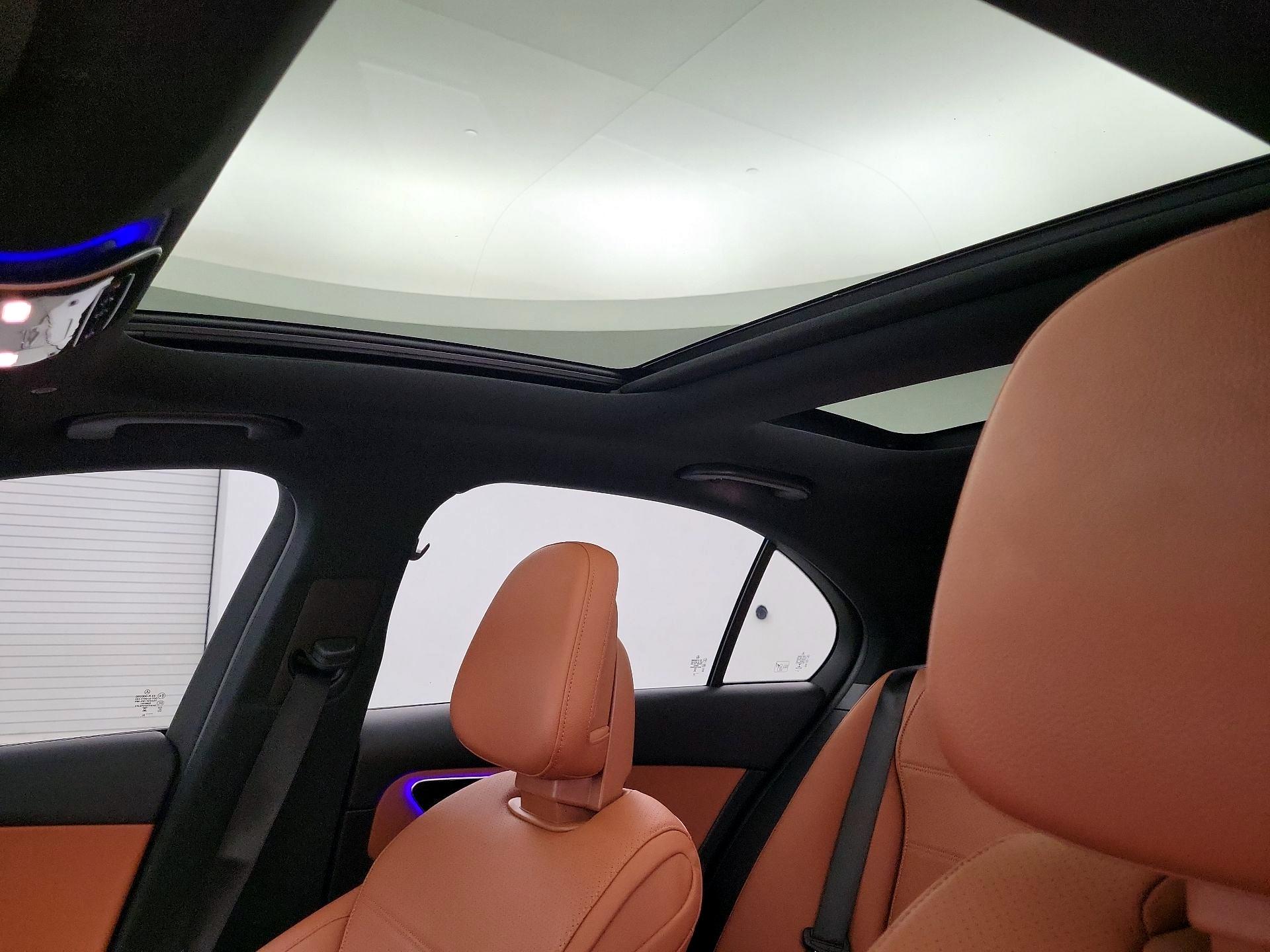 Thumbnail: 2023 Mercedes-Benz C-Class - 19