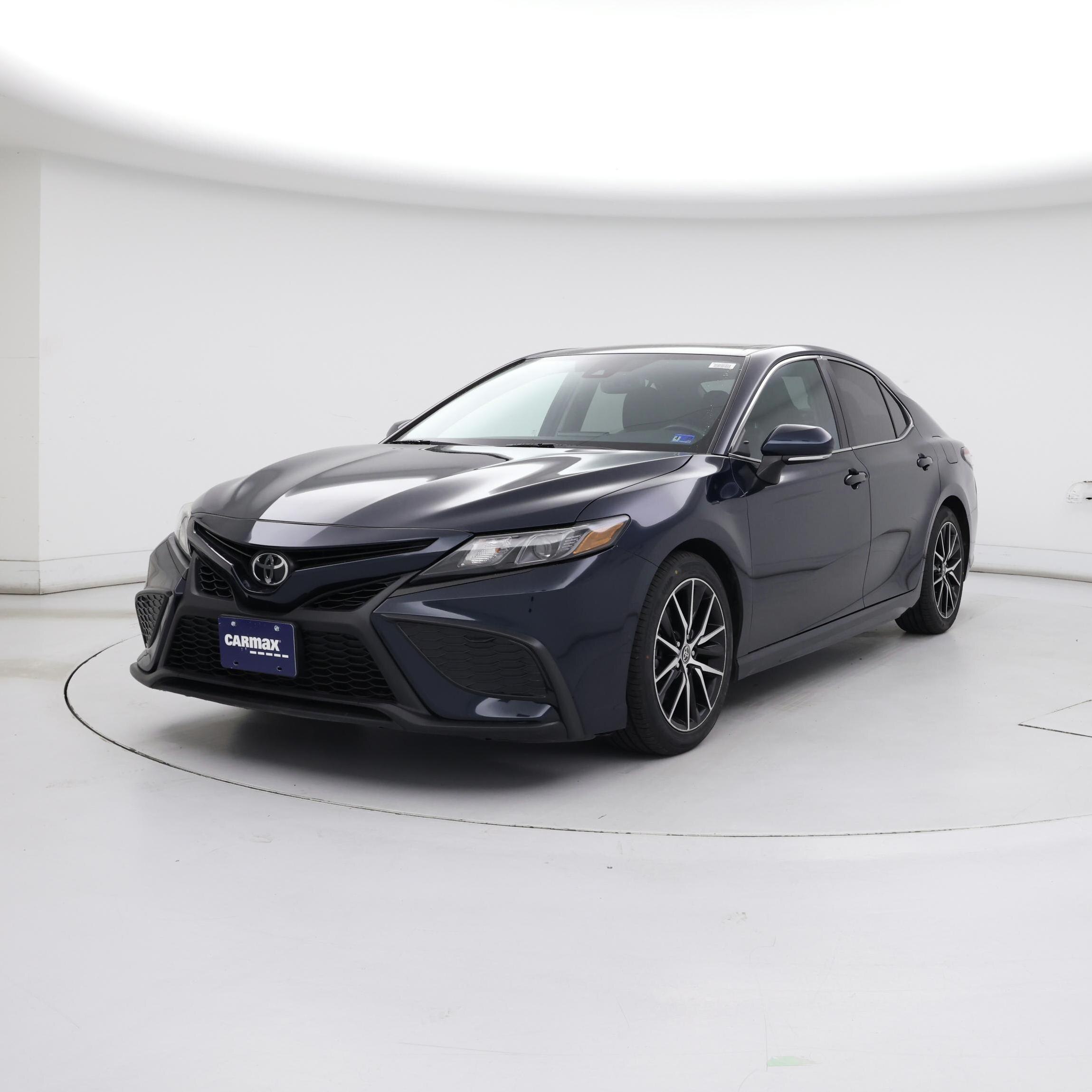 Thumbnail: 2021 Toyota Camry - 4