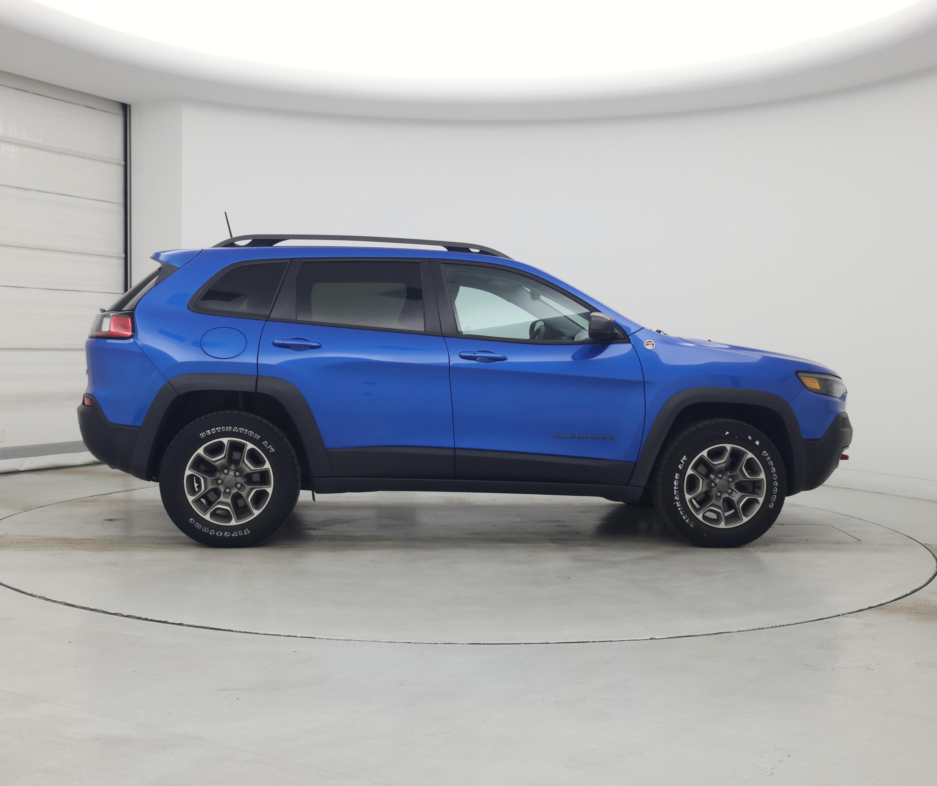 Thumbnail: 2021 Jeep Cherokee - 7