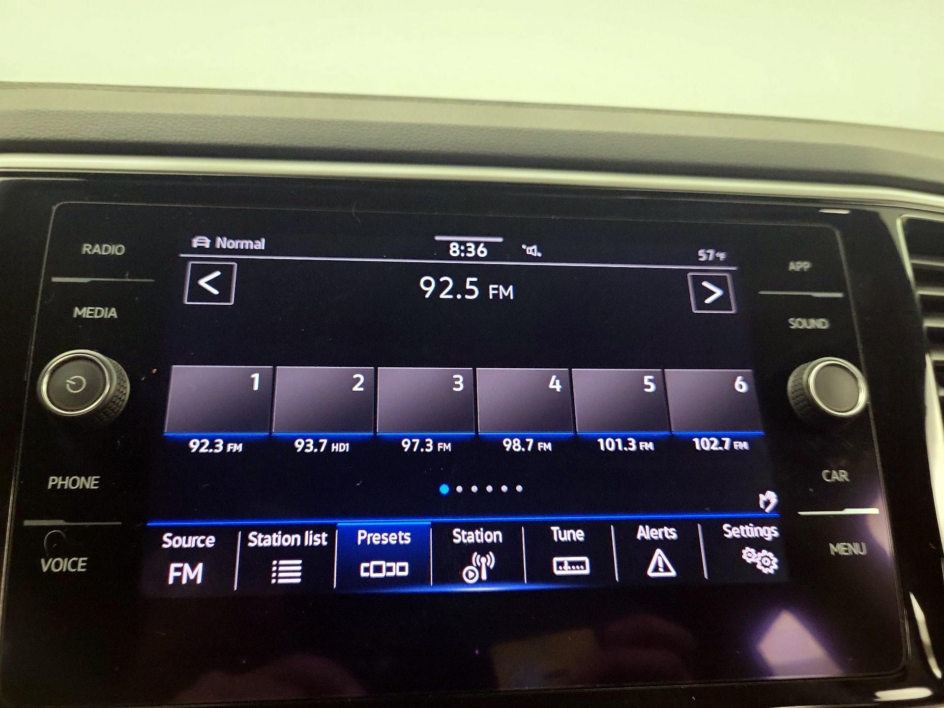 Thumbnail: 2022 Volkswagen Atlas - 15