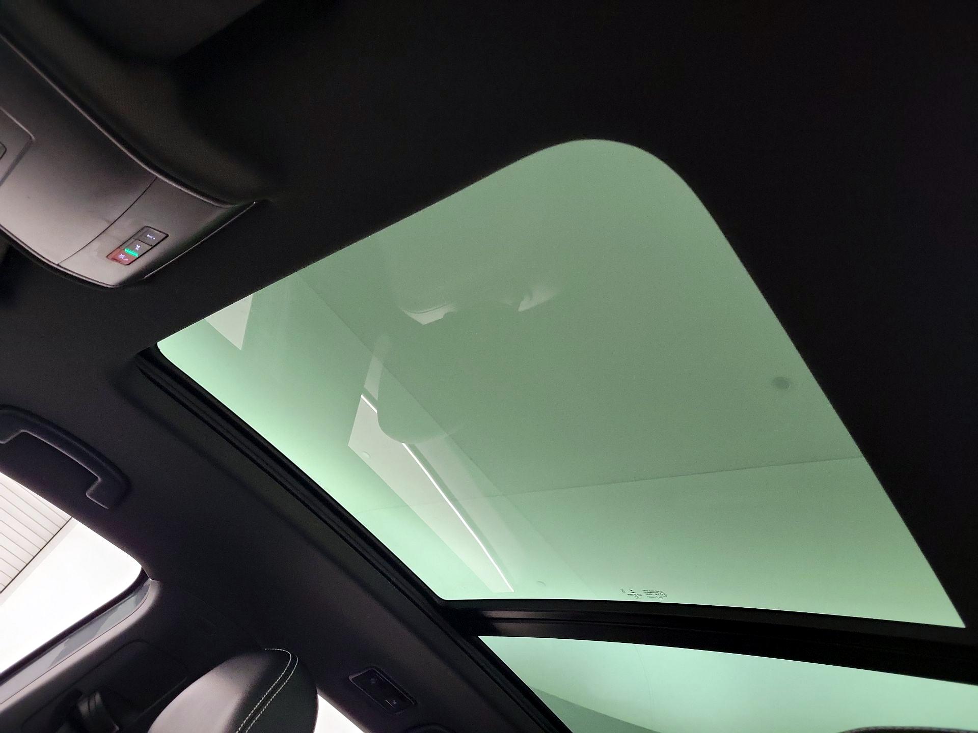 Thumbnail: 2022 Volkswagen Atlas - 19