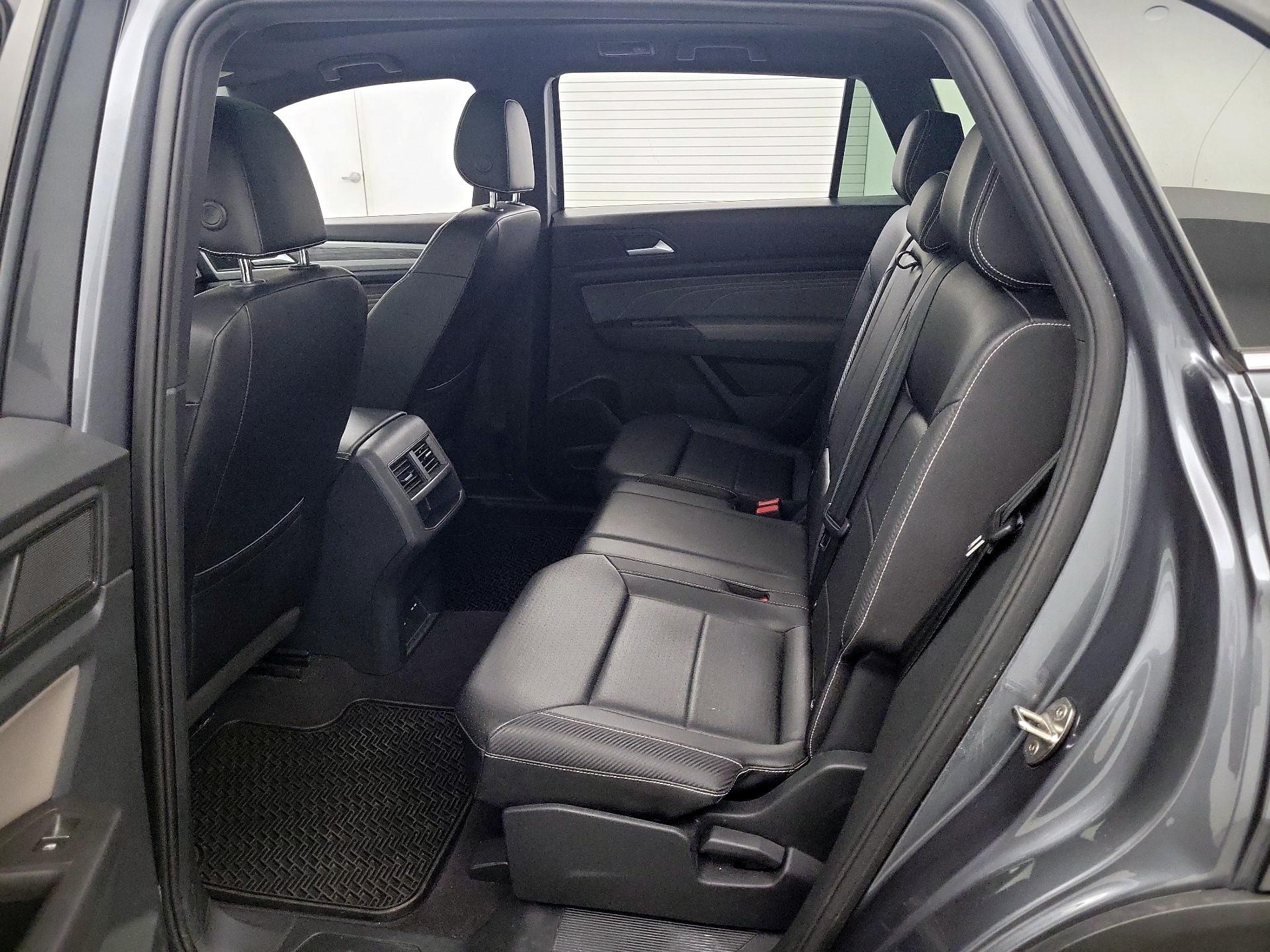 Thumbnail: 2022 Volkswagen Atlas - 20