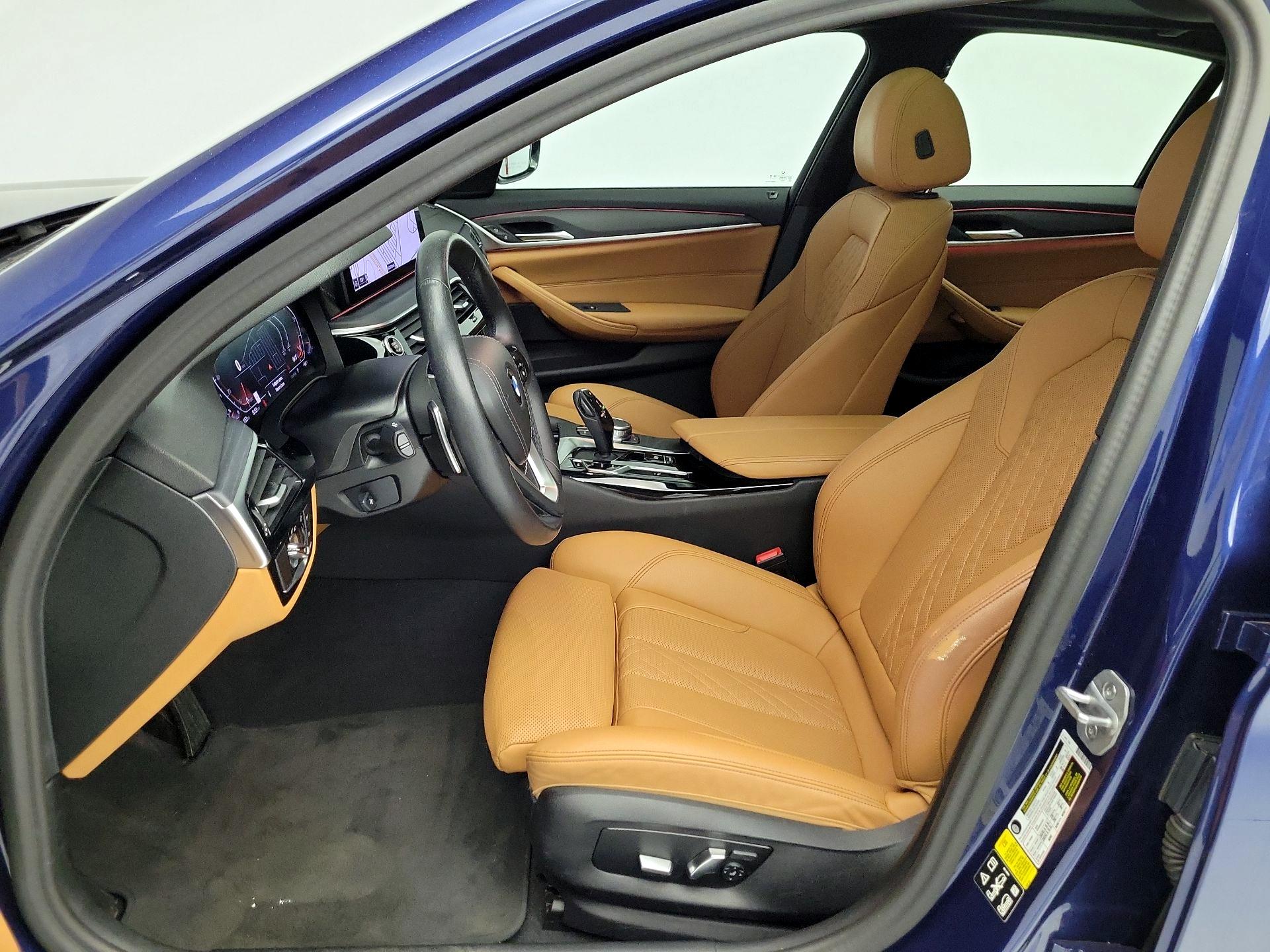 Thumbnail: 2023 BMW 5 Series - 11
