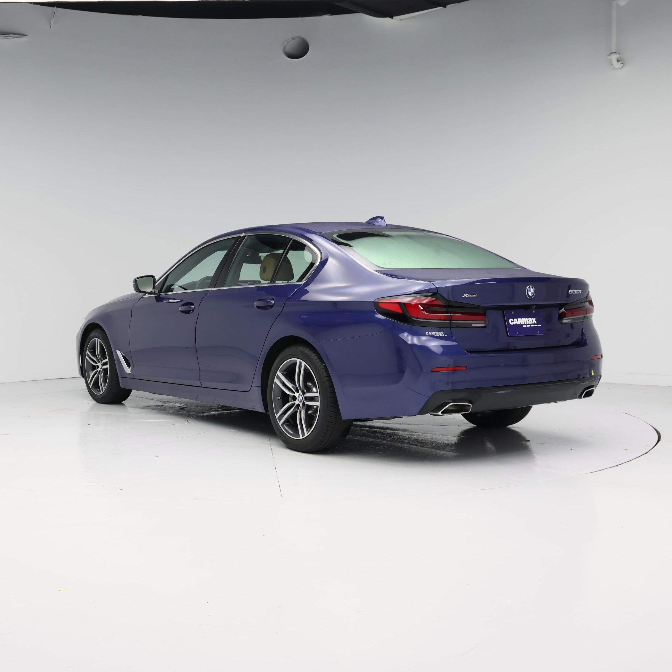 Thumbnail: 2023 BMW 5 Series - 2