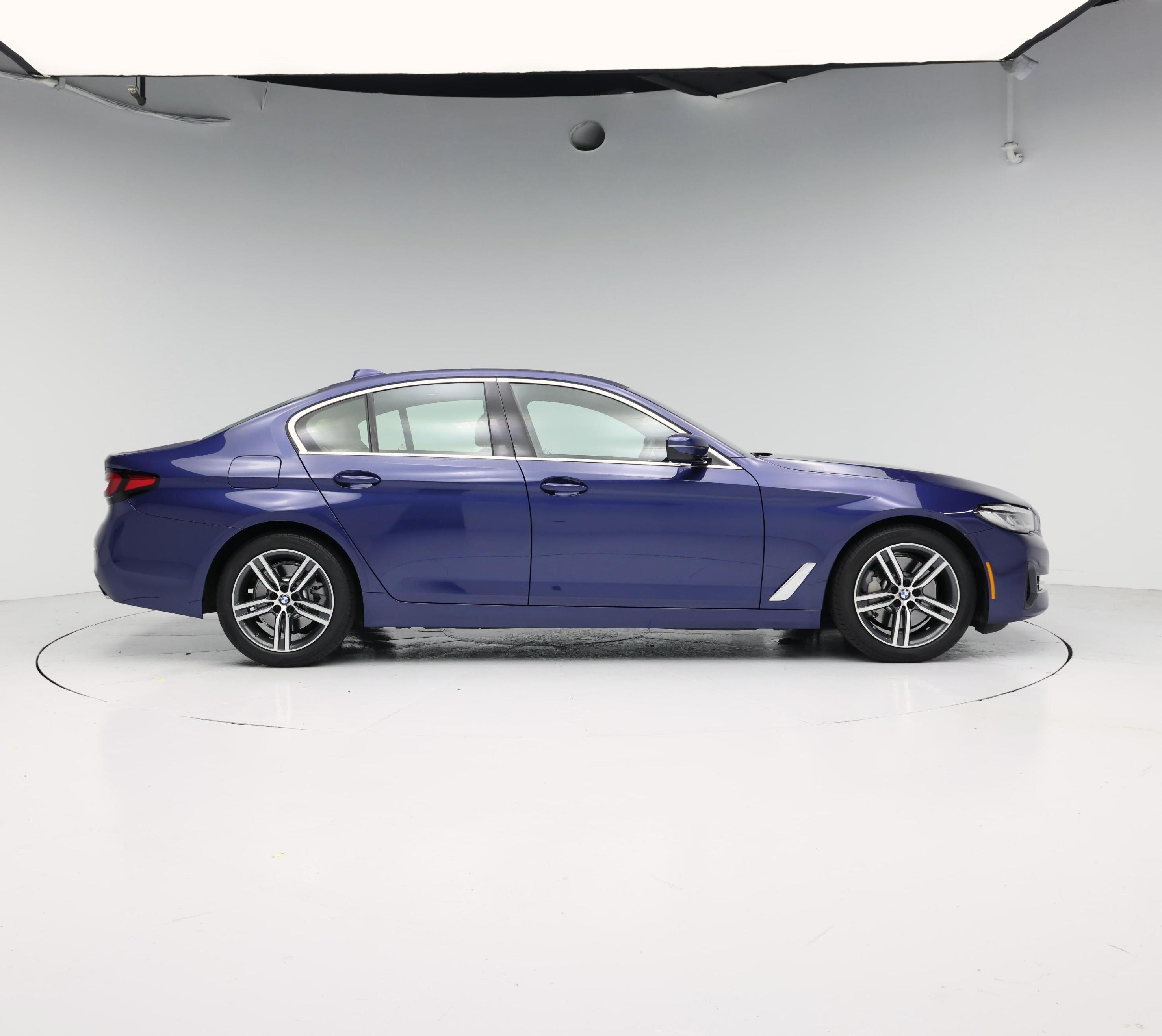 Thumbnail: 2023 BMW 5 Series - 7