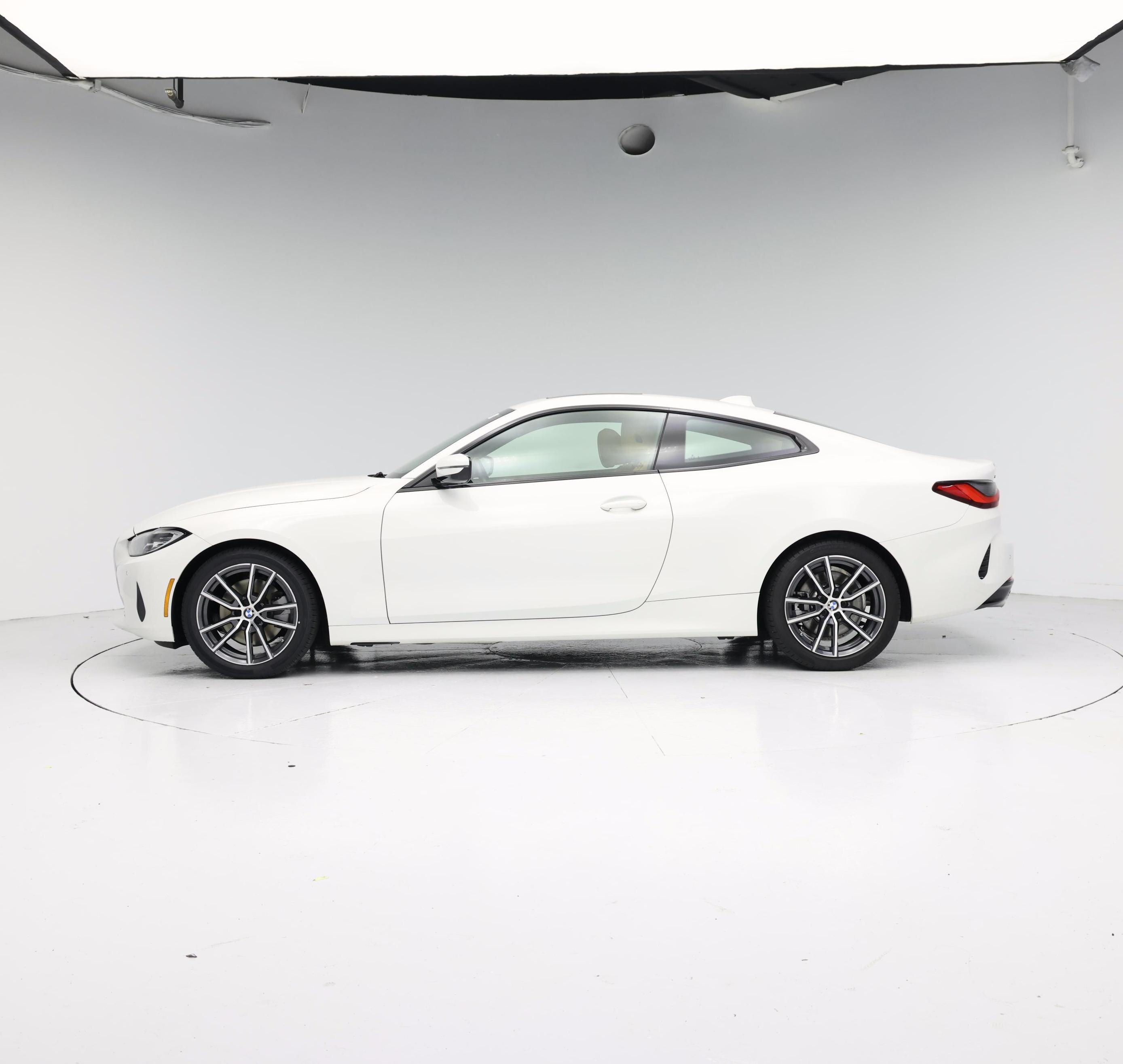 Thumbnail: 2023 BMW 4 Series - 3