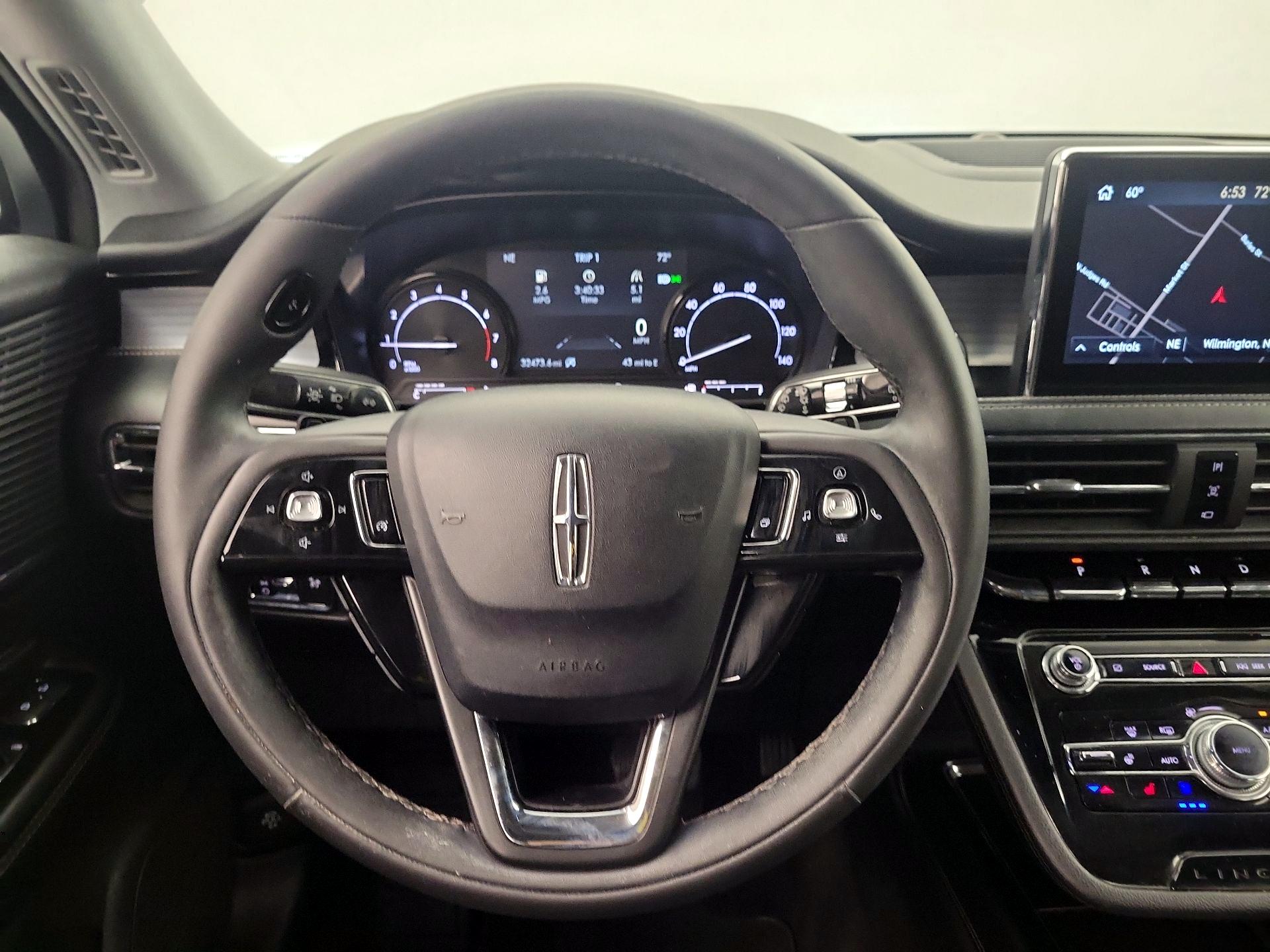 Thumbnail: 2022 Lincoln Corsair - 10